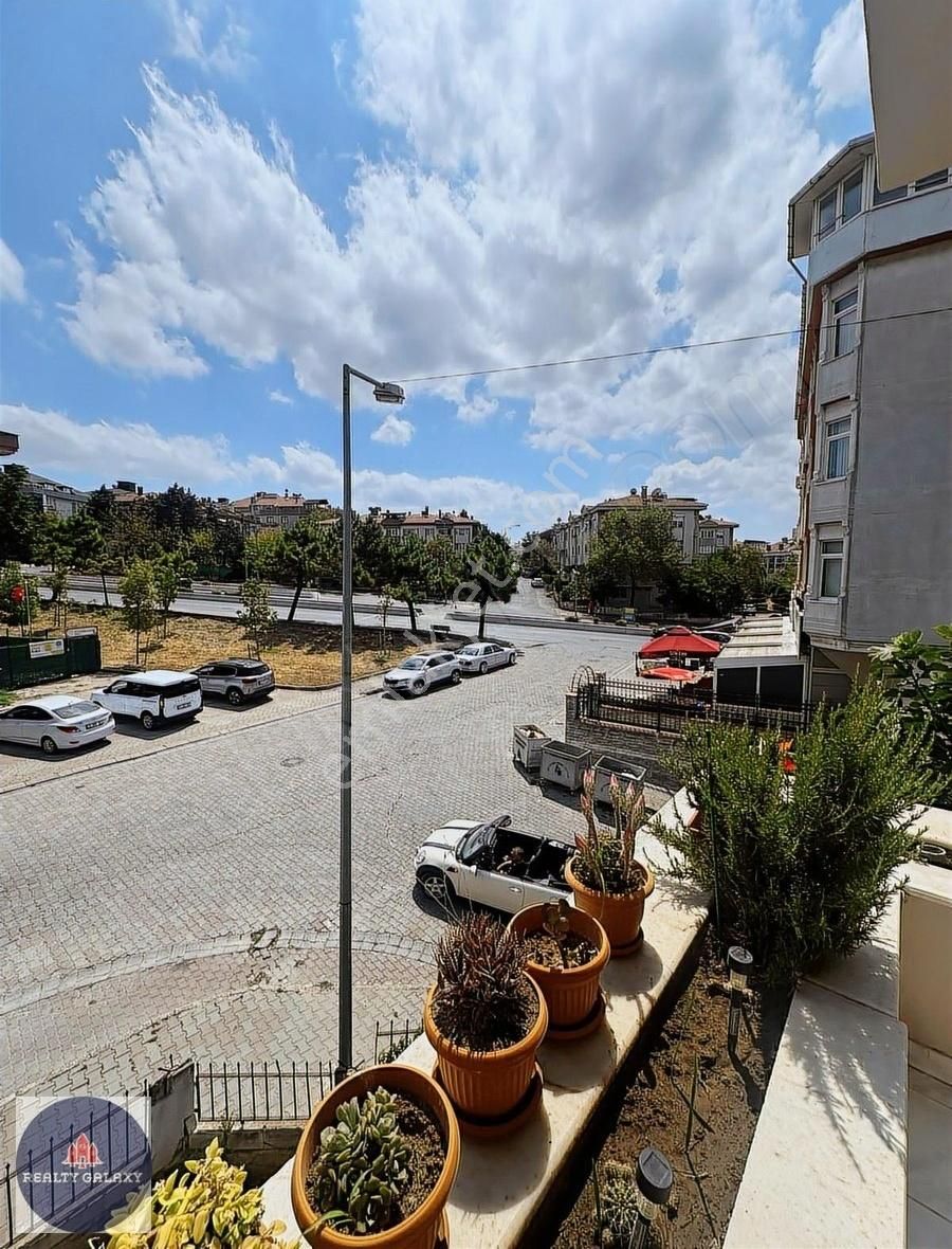 Büyükçekmece'de Ayrı Girişli Dubleks/dublex Flat Wıth 2entrances - Görsel 32