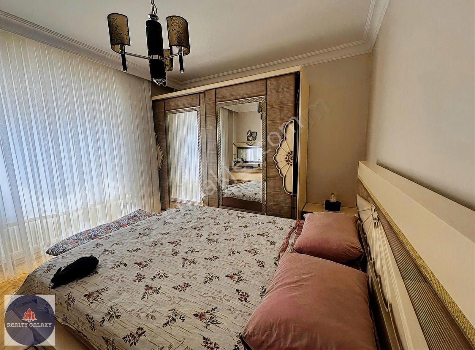 Büyükçekmece'de Ayrı Girişli Dubleks/dublex Flat Wıth 2entrances - Görsel 17