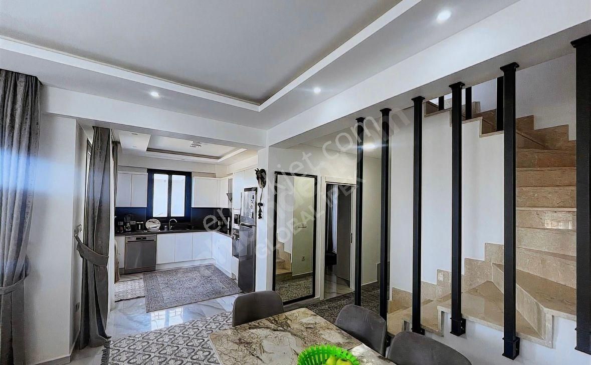 Agr Group'tan Gümüşlük Dereköy'de Satılık 4+1 Özel Havuzlu Villa - Görsel 14