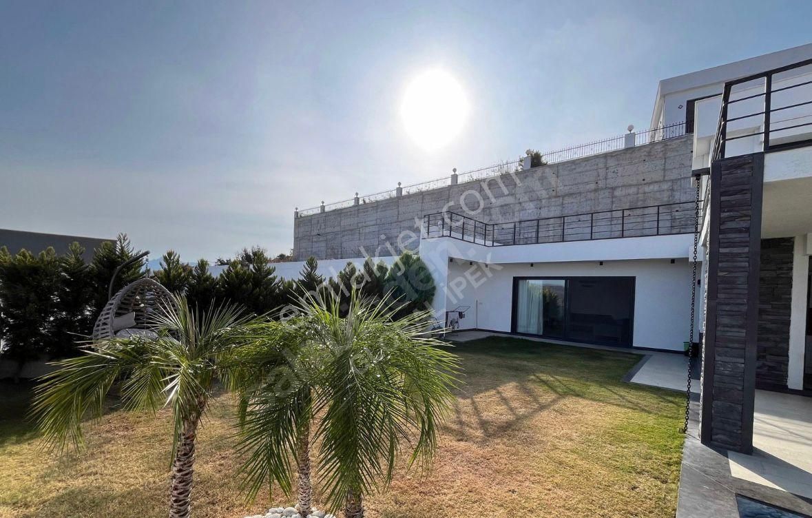 Agr Group'tan Gümüşlük Dereköy'de Satılık 4+1 Özel Havuzlu Villa - Görsel 8