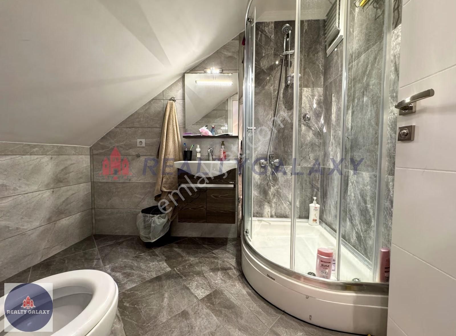 Acil Satılık! Bahçeşehir Vadipark Evleri'nde 6+2 Eşyalı Villa - Görsel 4