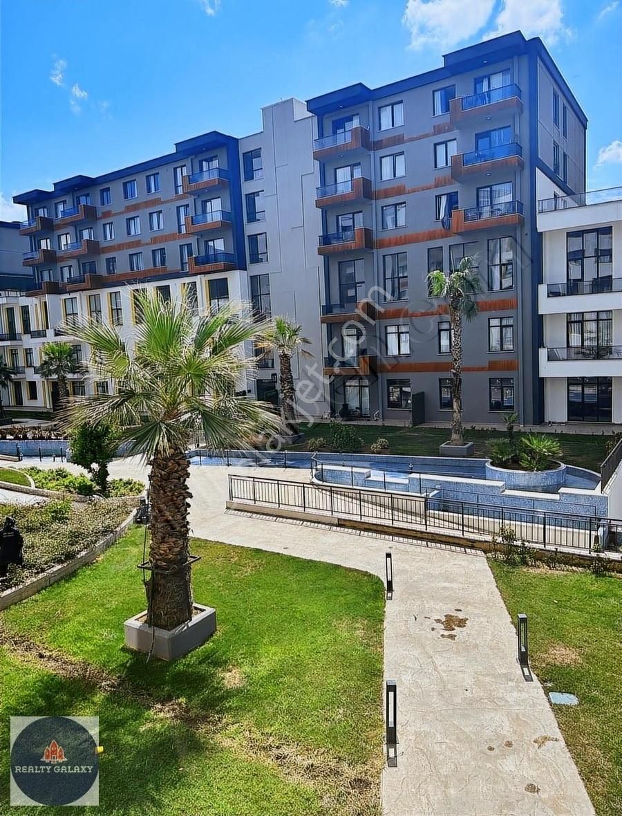 Radıus Esenyurt'ta Çok Şık Eşyalı Satılık 2+1 Residence
