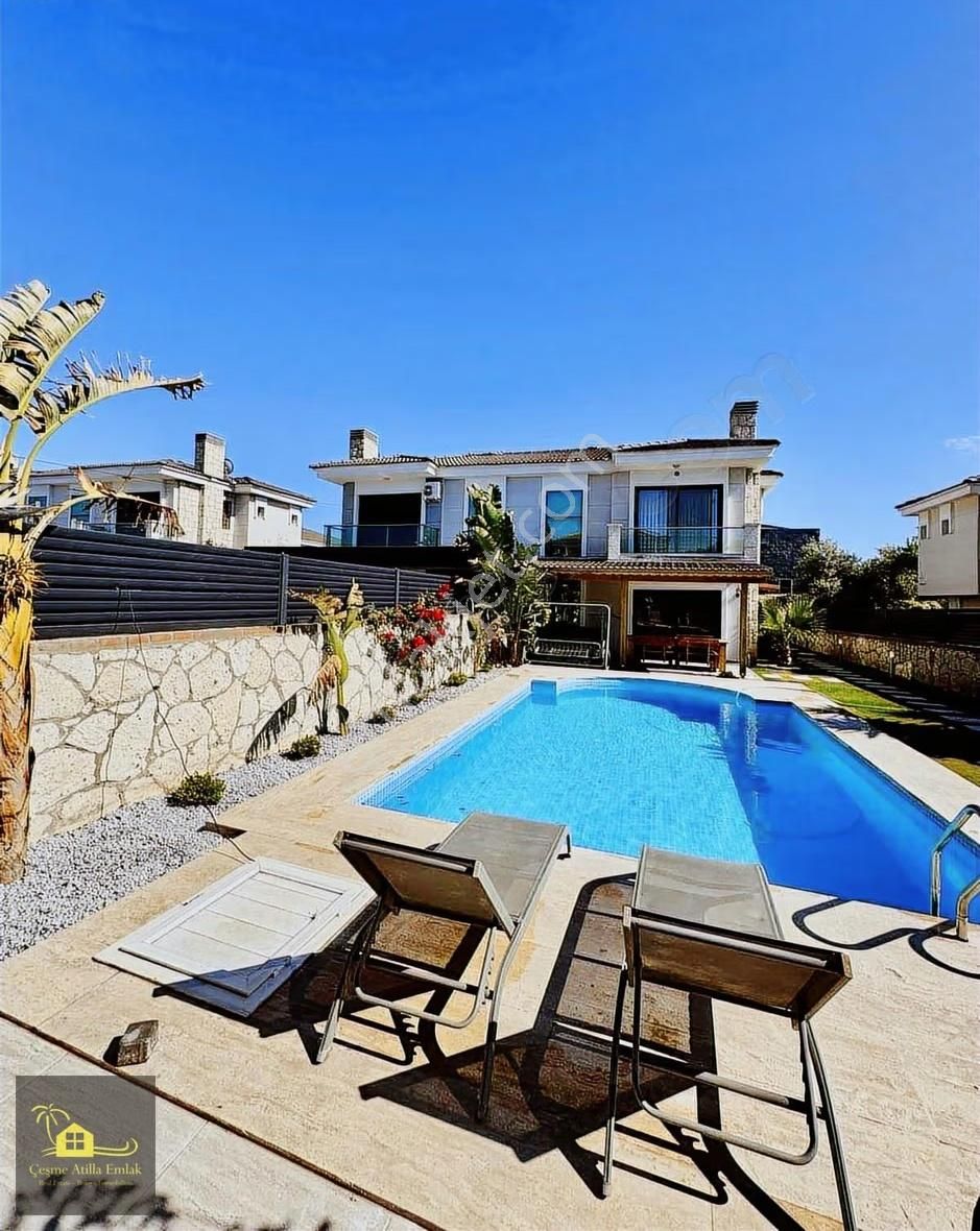 Atila Emlak'tan Alaçatı Göbene'de Satılık Müstakil Havuzlu Villa - Görsel 19