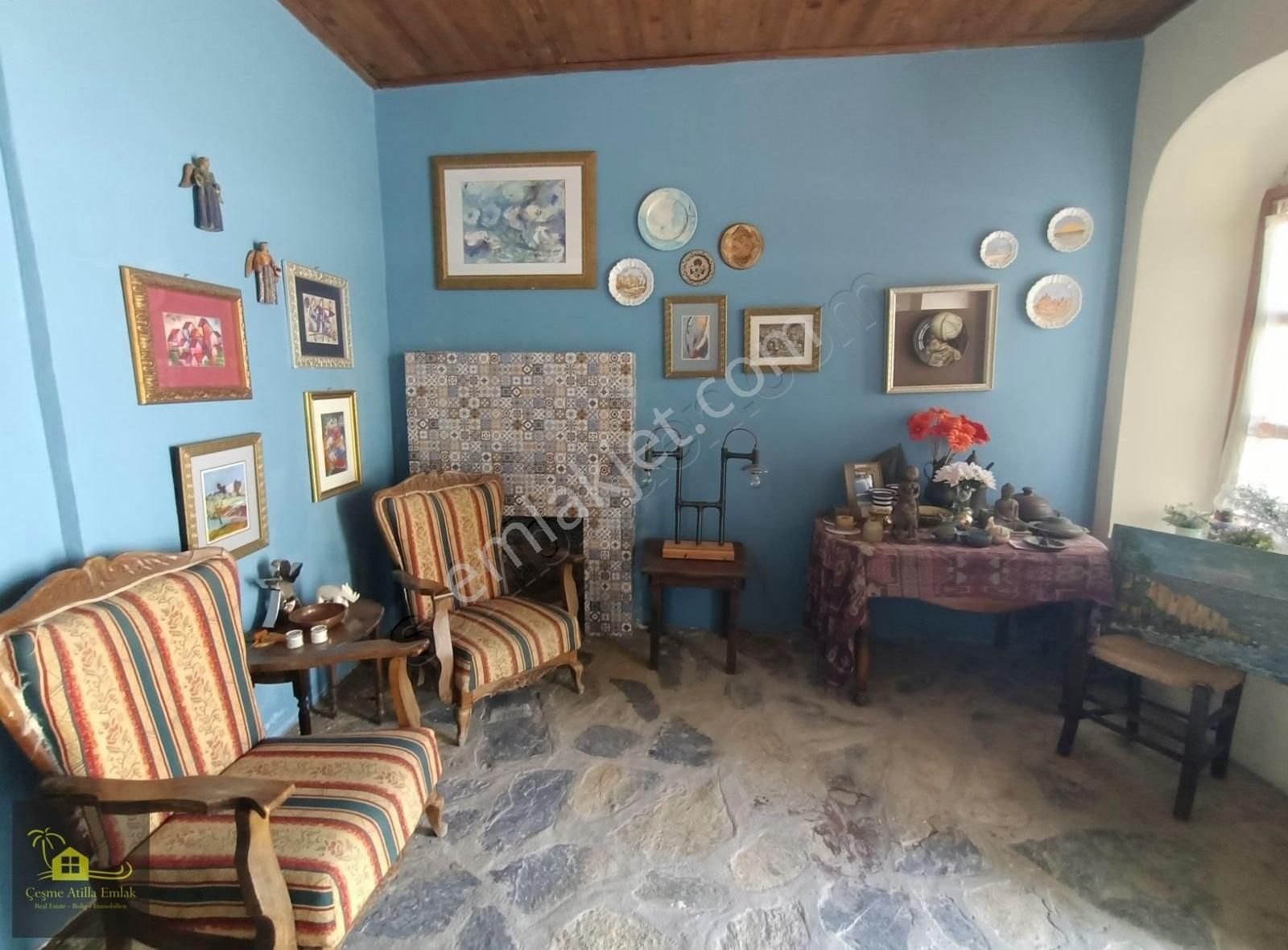 Çeşme Merkez'de Butik Otel Olmaya Müsait Eski Taş Rum Evi - Görsel 29