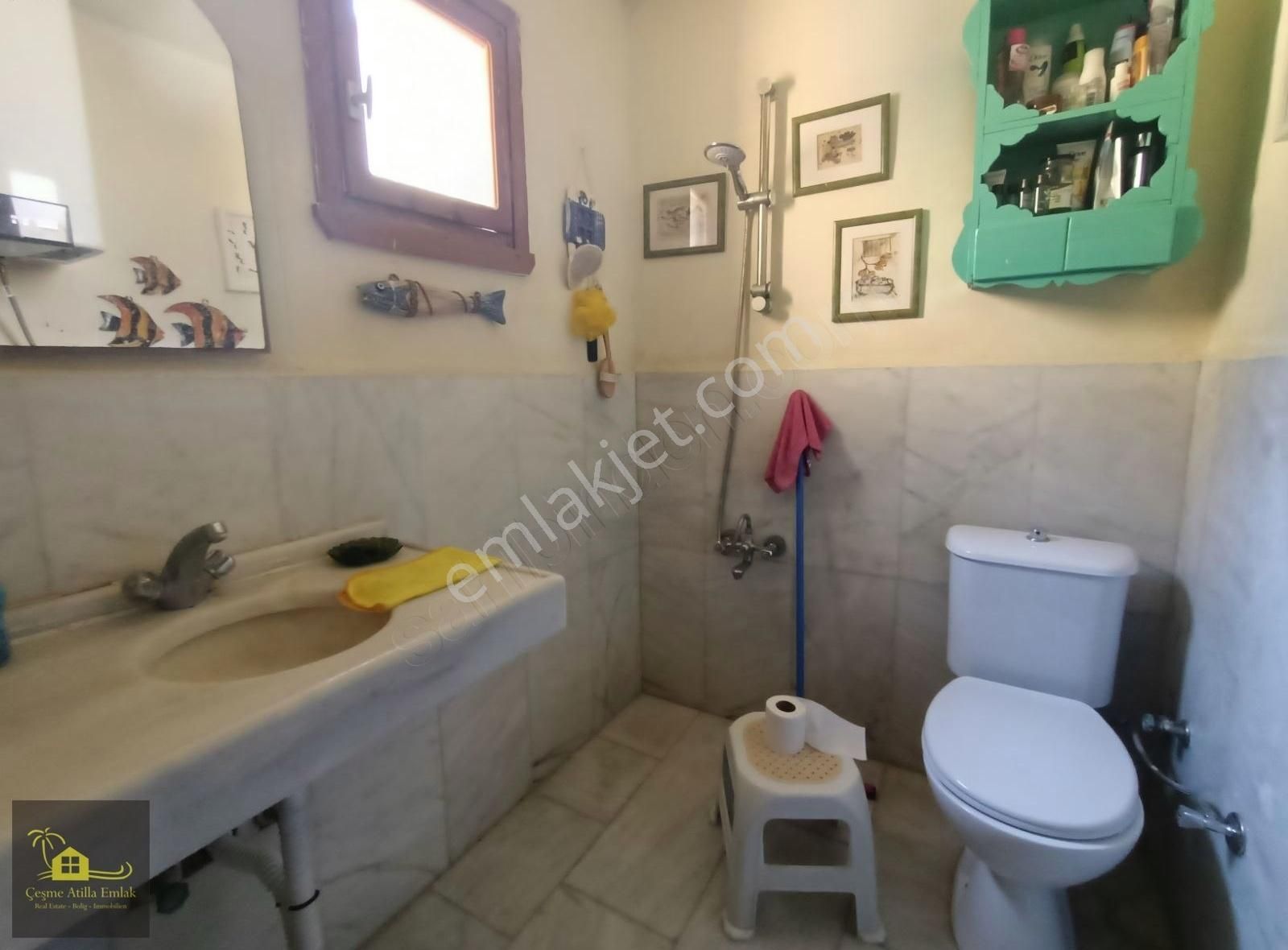 Çeşme Merkez'de Butik Otel Olmaya Müsait Eski Taş Rum Evi - Görsel 20