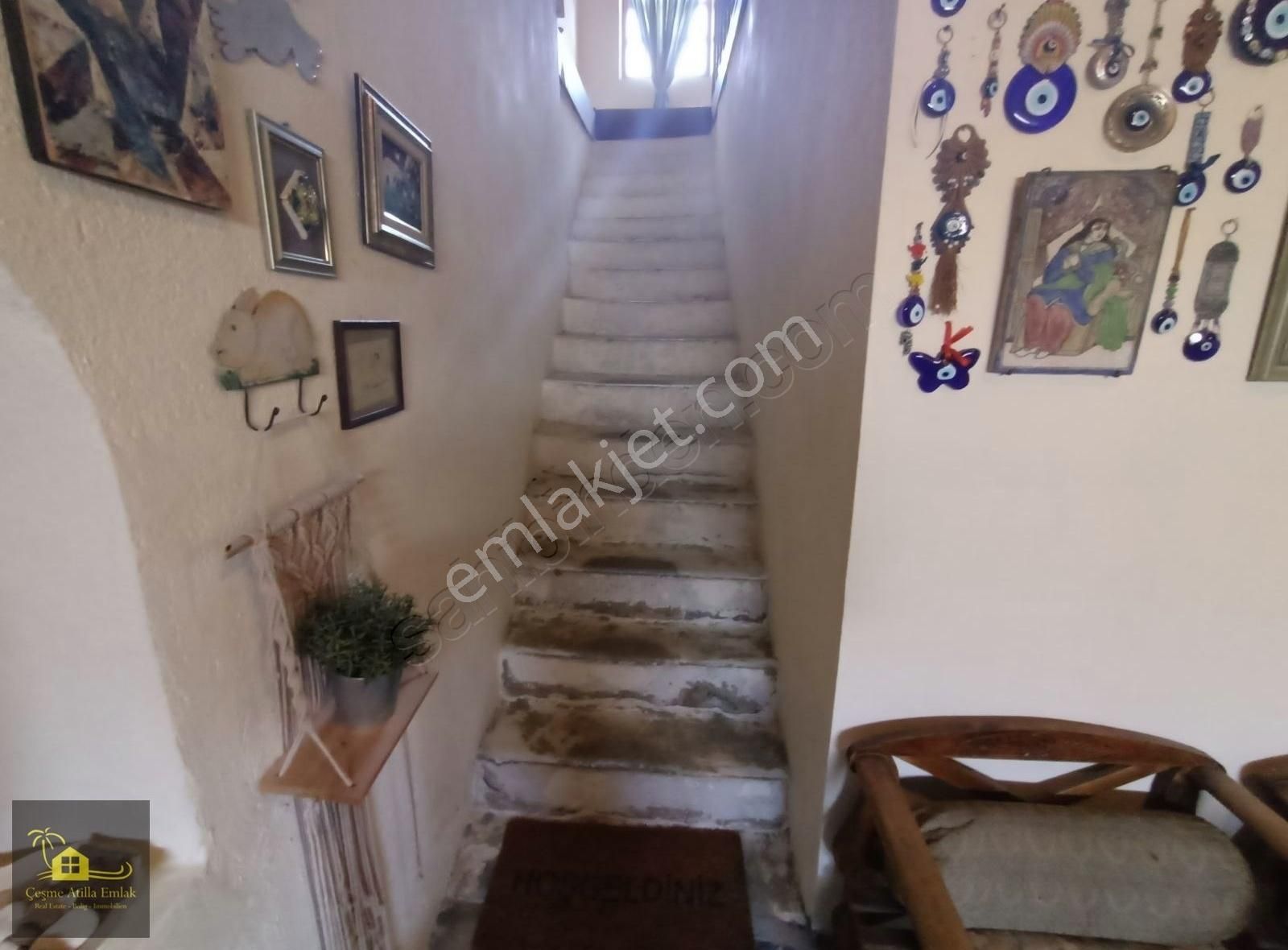 Çeşme Merkez'de Butik Otel Olmaya Müsait Eski Taş Rum Evi - Görsel 14