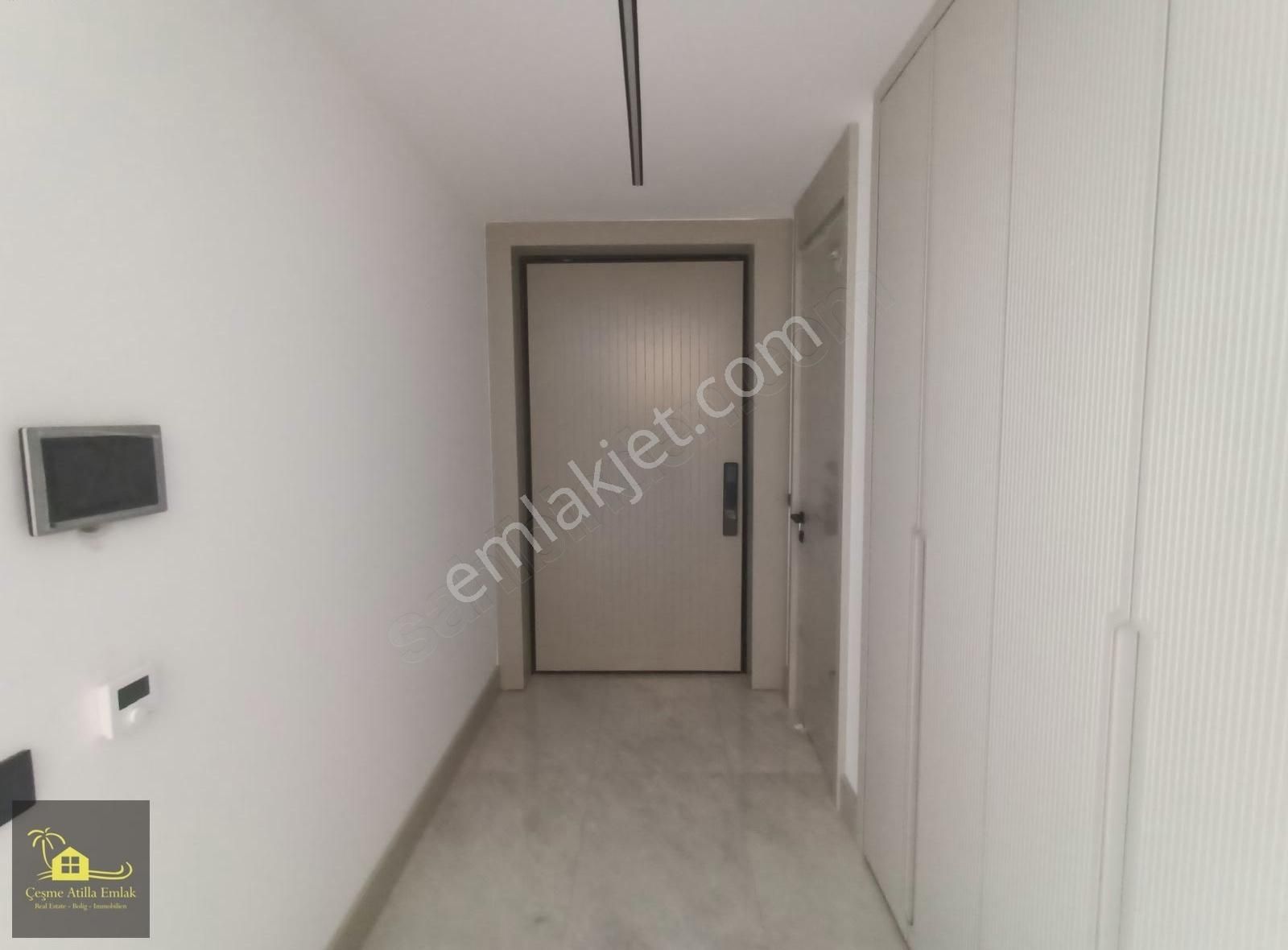 Çeşme'de Satılık Deniz Manzaralı 4+1 Müstakil Havuzlu Atilla - Görsel 14