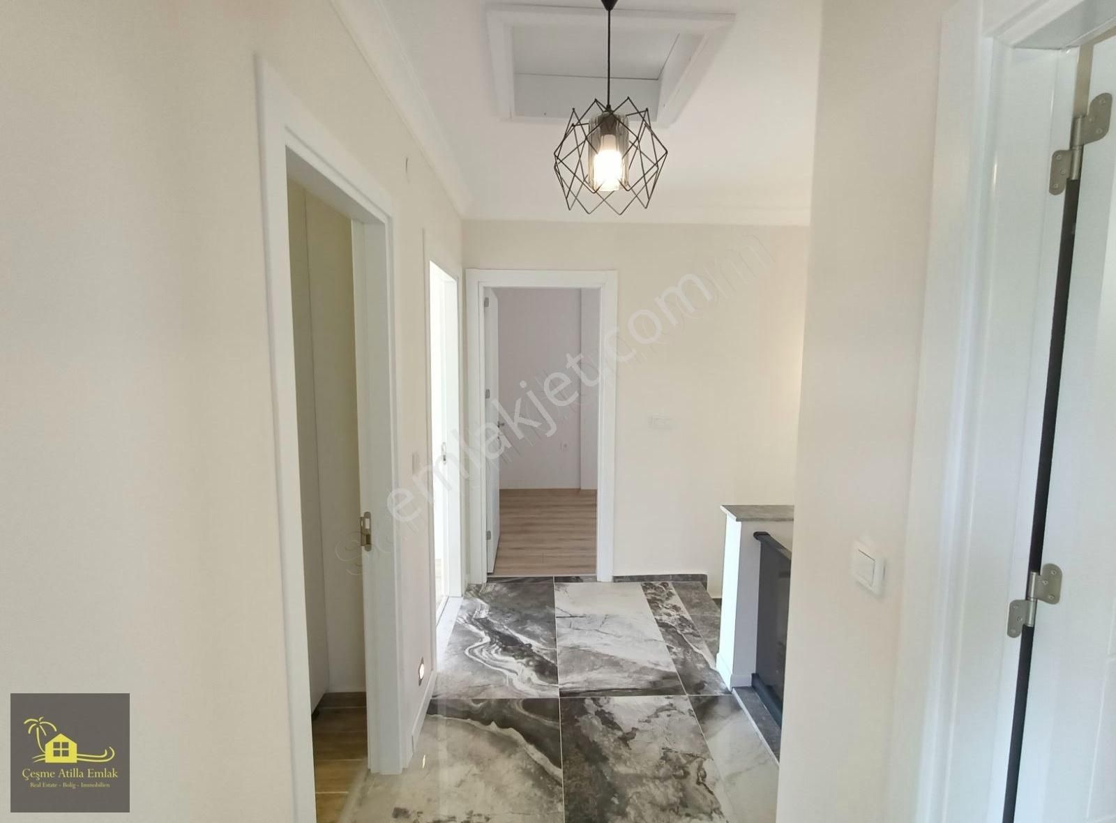 Çeşme Şifne'de Müstakil Havuzlu 4+1 Villa Deniz Görür Yakın - Görsel 20