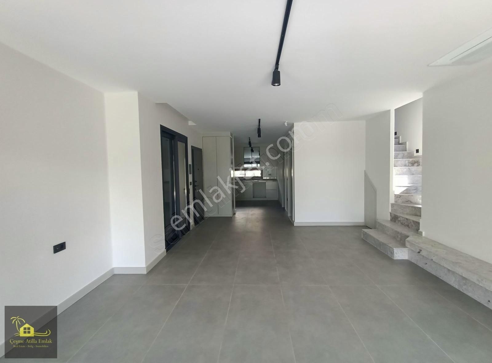 Atilla Emlak'tan Çeşme Şifne'de Köşe Konumlu Ulta Lüx Villa - Görsel 13