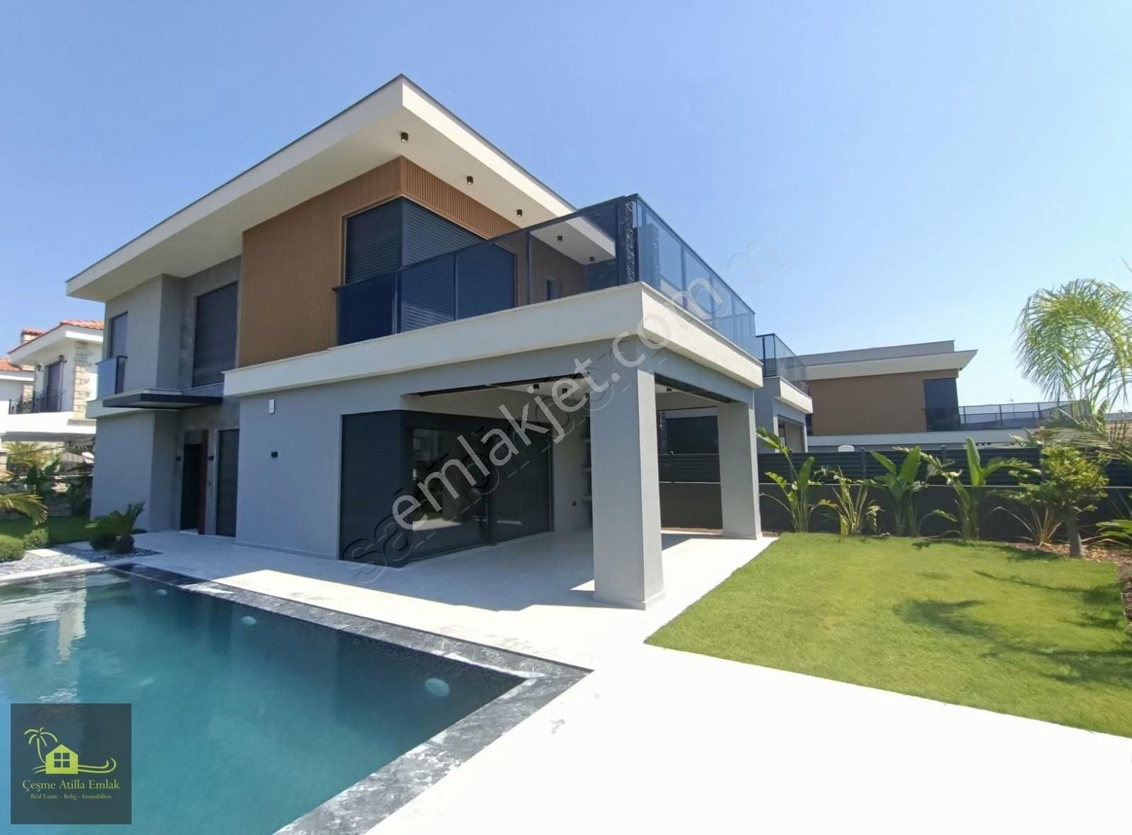 Atilla Emlak'tan Çeşme Şifne'de Köşe Konumlu Ulta Lüx Villa - Görsel 33