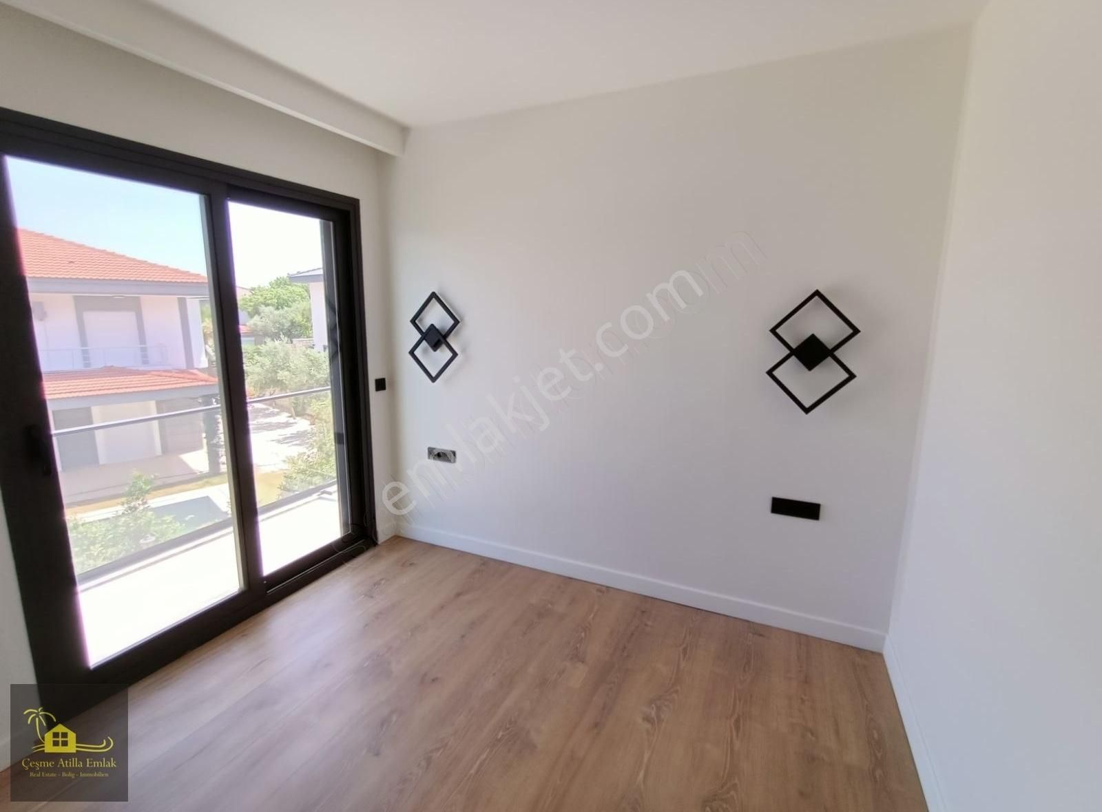 Çeşme Ilıca Mağmurbaba'da Tam Müstakil Malikhane - Görsel 10