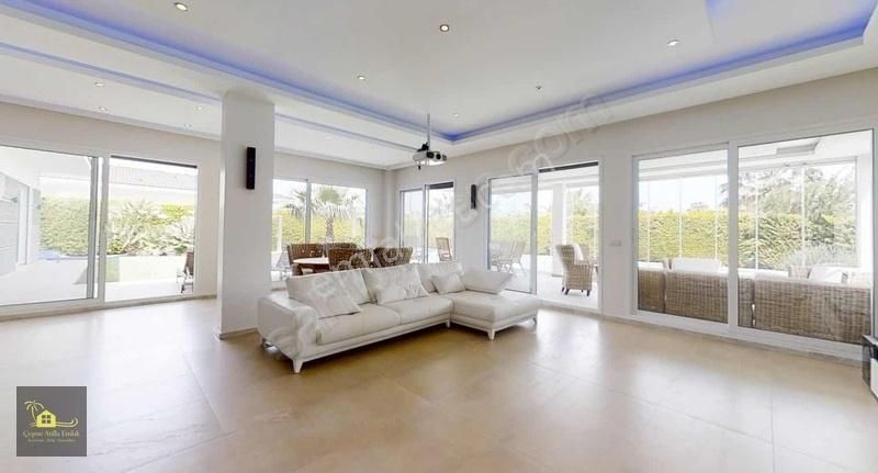 Çeşme Ilıca Mamurbaba Mevkiinde Satılık 1050m2 Arsa İçerisinde - Görsel 9