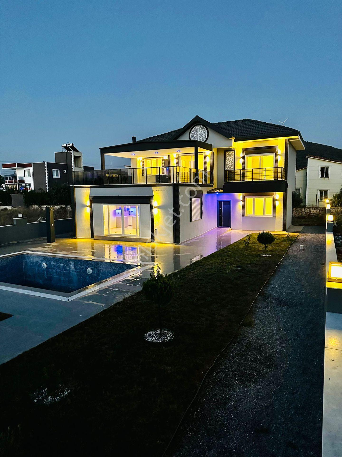 Didim Yeşiltepede Merkezi Konumda 700 M2 Arsa İçinde 4+1 Lüks Villa - Görsel 10
