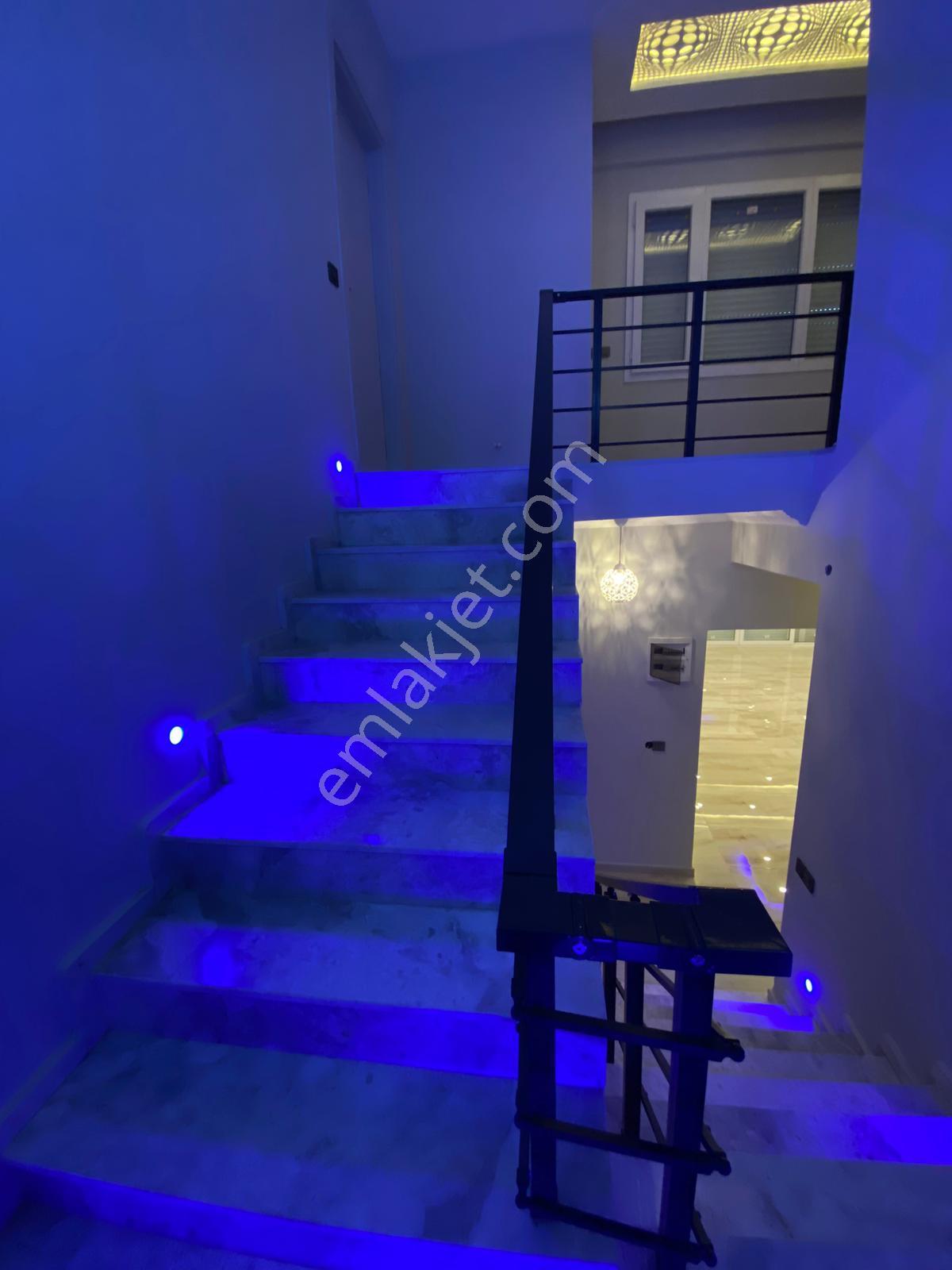 Didim Yeşiltepede Merkezi Konumda 700 M2 Arsa İçinde 4+1 Lüks Villa - Görsel 22
