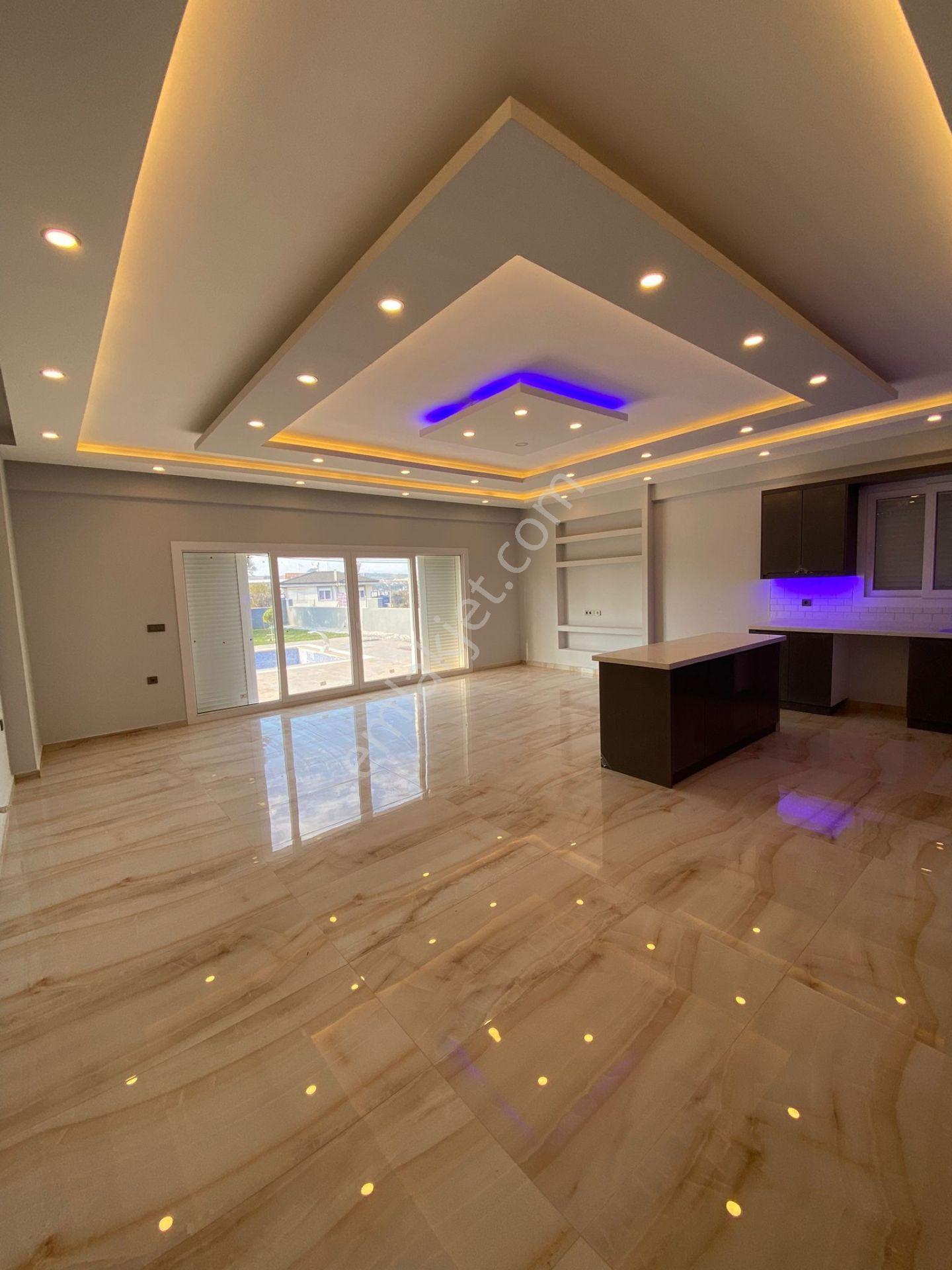 Didim Yeşiltepede Merkezi Konumda 700 M2 Arsa İçinde 4+1 Lüks Villa - Görsel 27