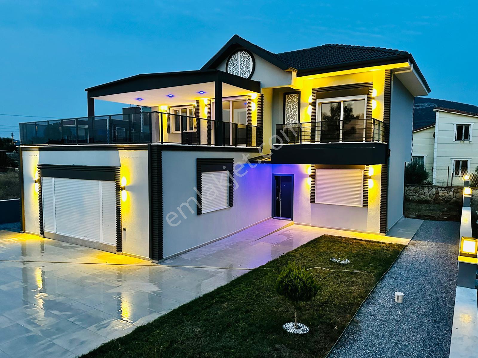 Didim Yeşiltepede Merkezi Konumda 700 M2 Arsa İçinde 4+1 Lüks Villa - Görsel 3