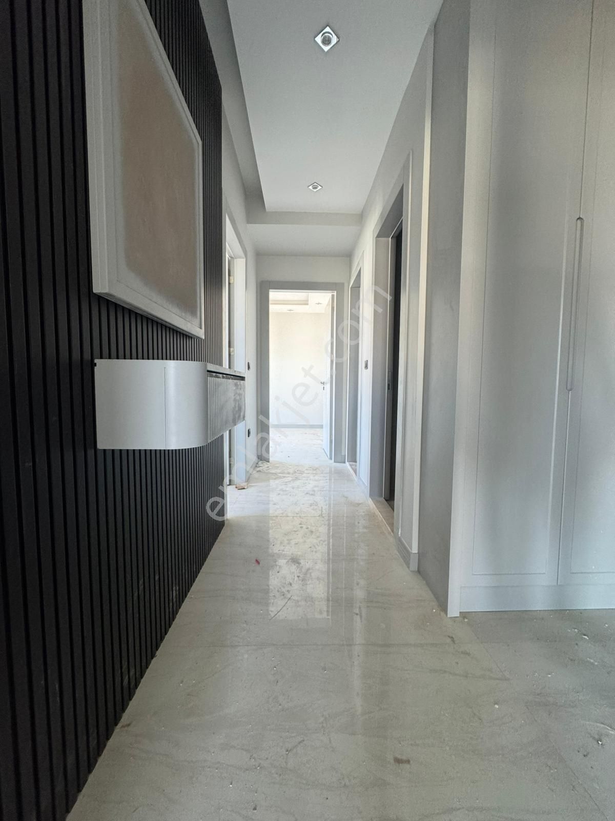 Yenişafakta 2+1 Sıfır Asansörlü Satılık Daire - Görsel 19