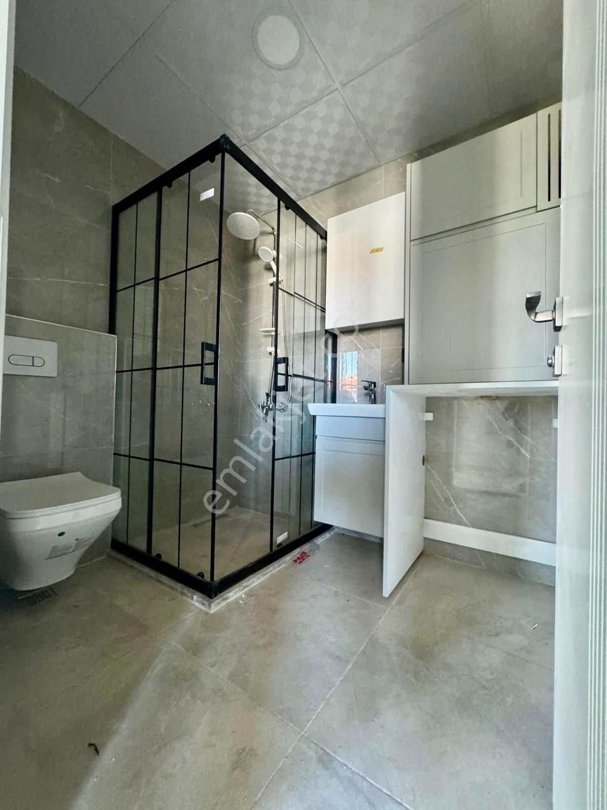 Yenişafakta 2+1 Sıfır Asansörlü Satılık Daire - Görsel 23