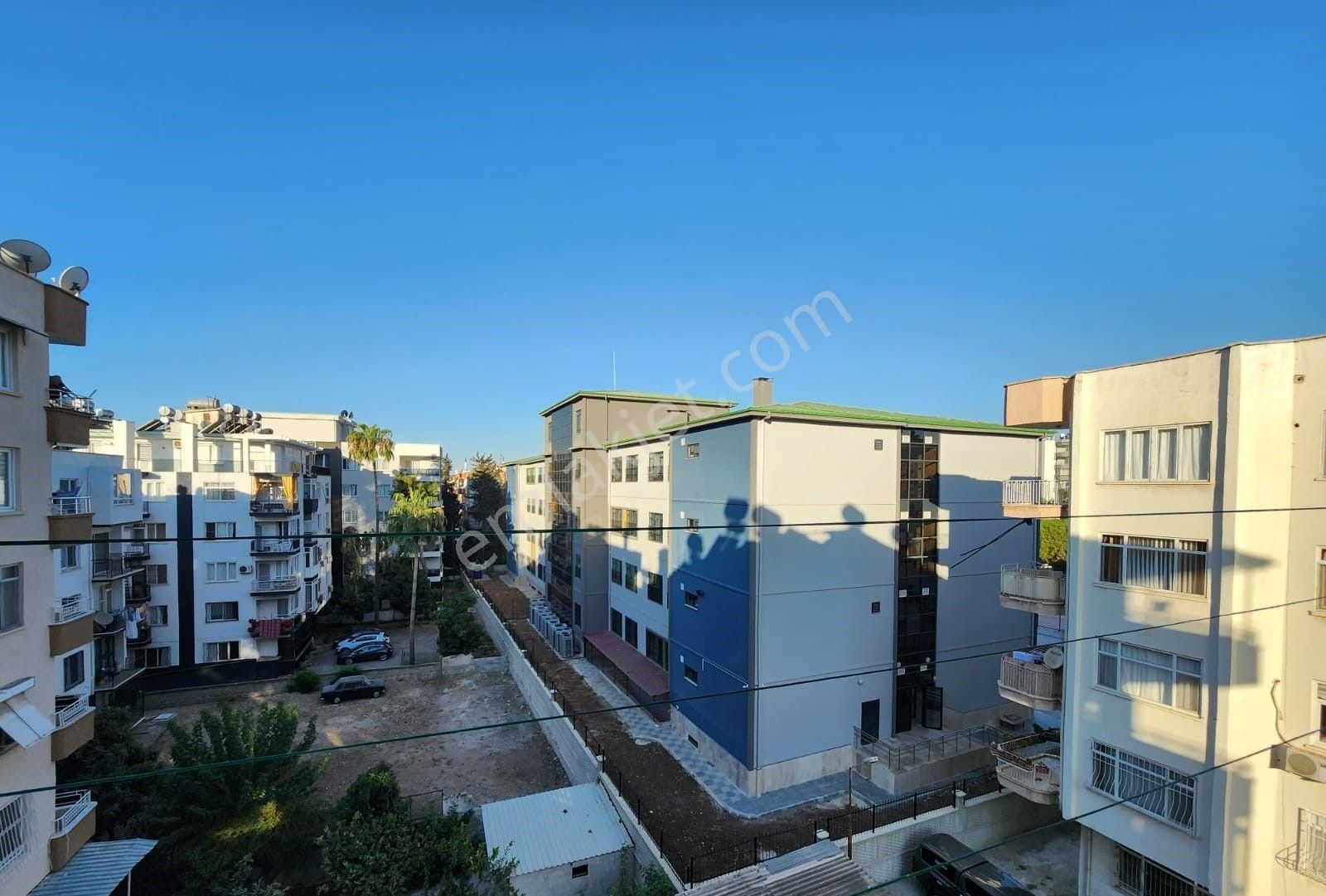 Karınca'dan Pirireis'de Sahile Yakın Etrafı Açık 3+1 Satılık!! - Görsel 21