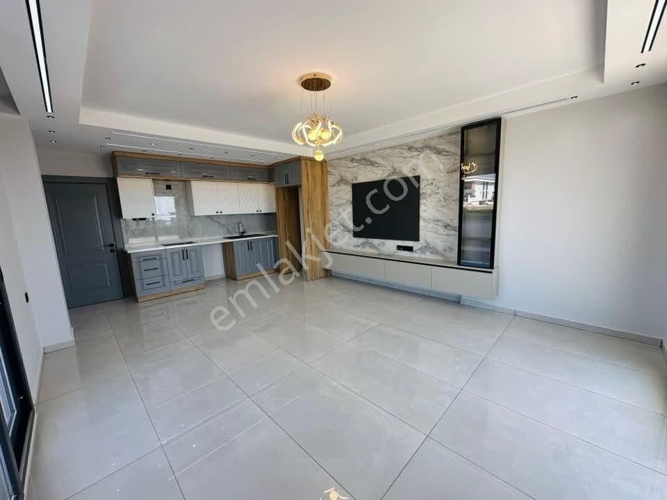 Didim Villa Hisar Mah. 3+1 Havuzlu Otoparklı Lüx Villa - Görsel 11