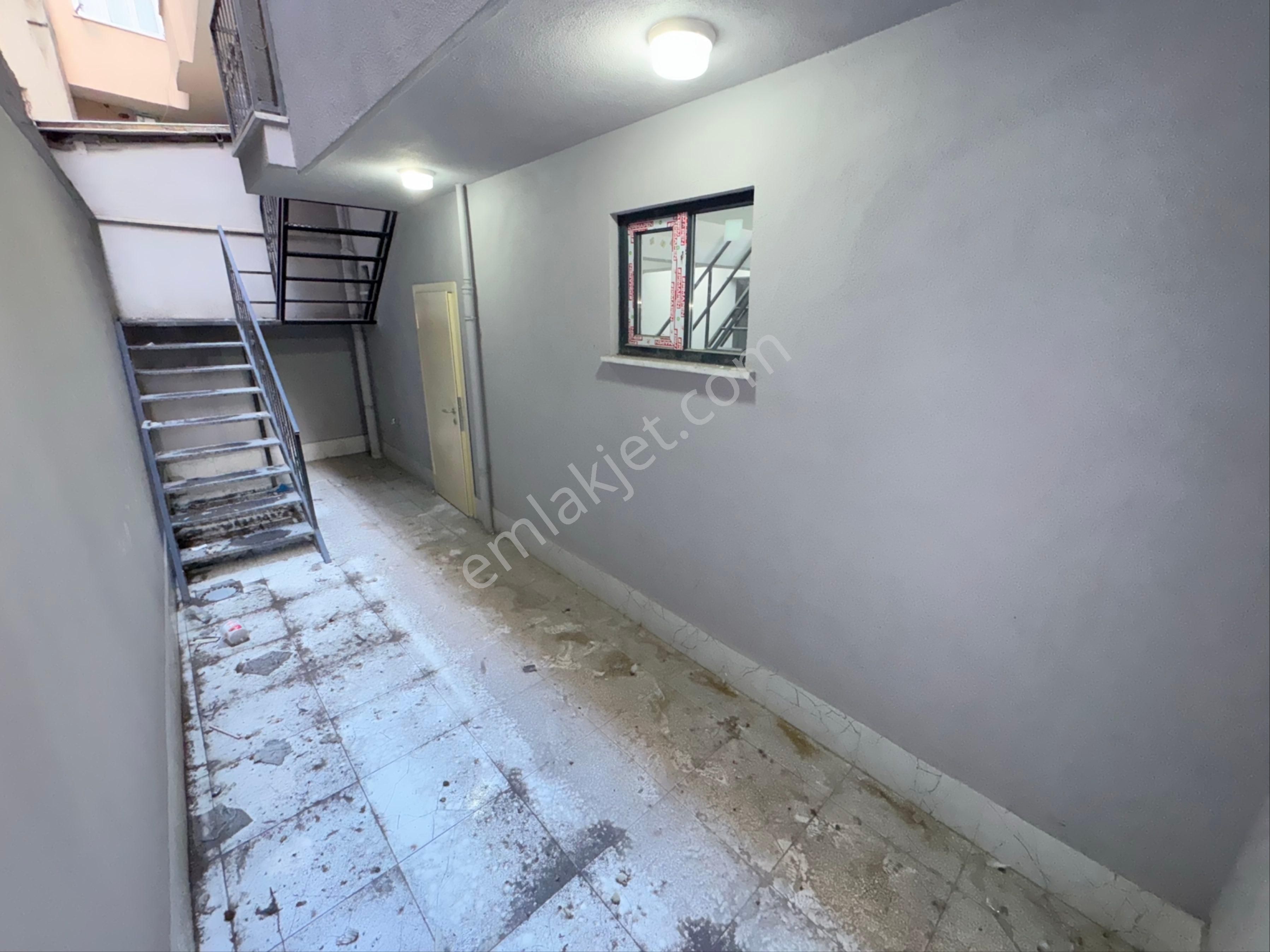 Zafer Yapı Gayrimenkulden Satılık Sıfır Depolu Dükkan 140m2 Giriş+bodrum Cebeci Mahallesinde - Görsel 21