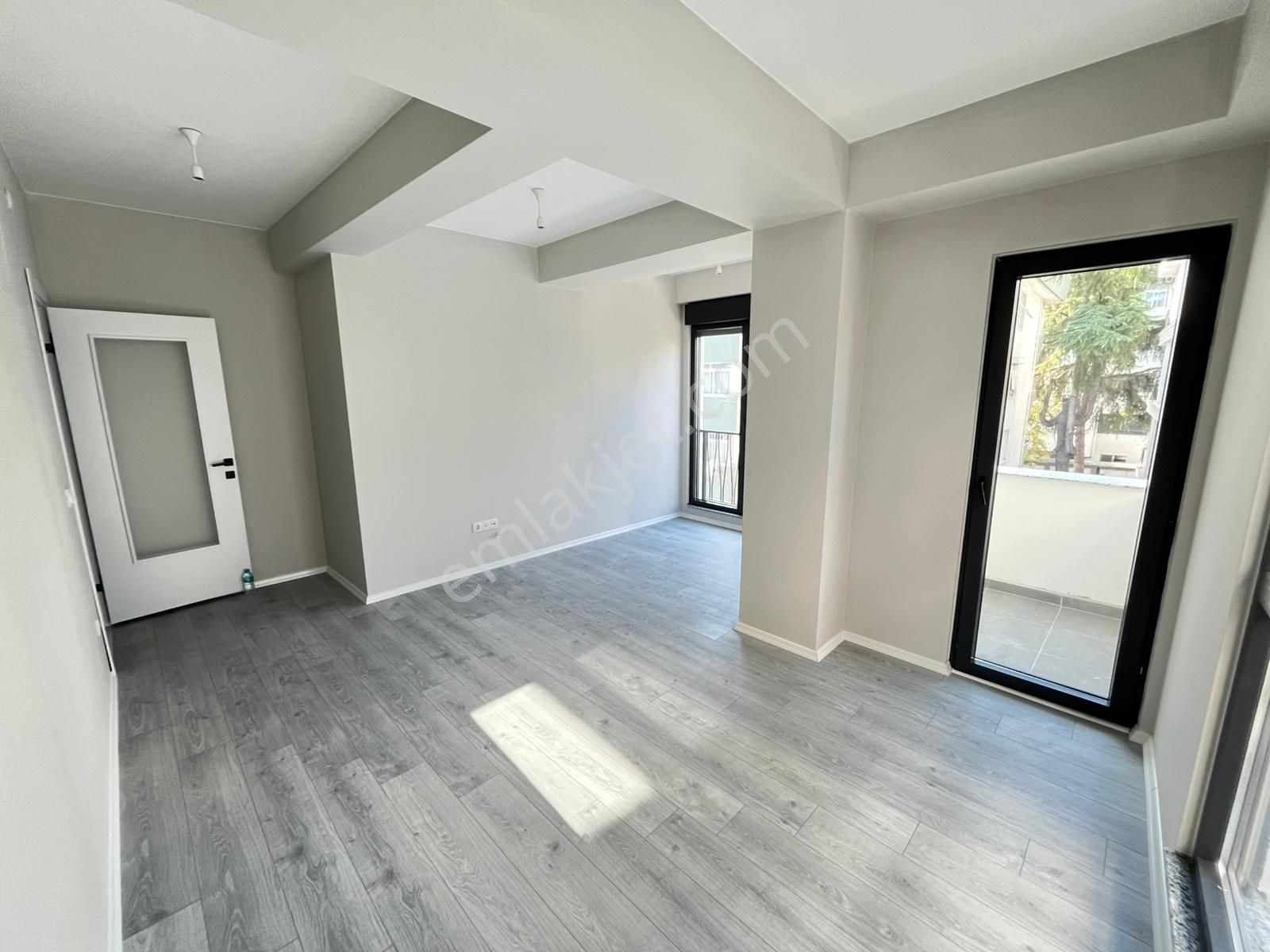 ▃artemin▃küçükyalı Çınar'da Ön Cephe Balkonlu 85m² Sıfır 2+1! - Görsel 6