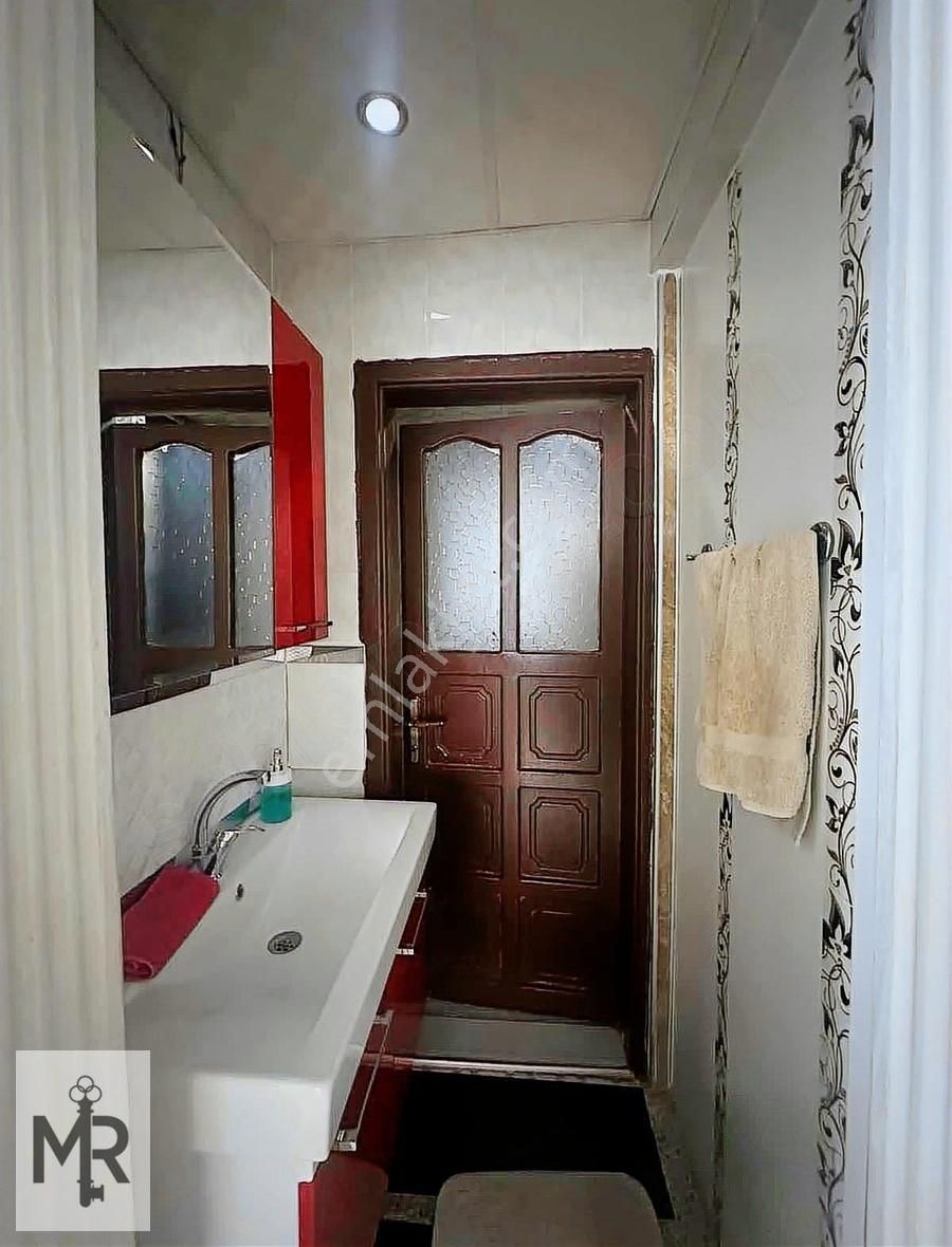 Mr Acabey Emlak'tan Şehrin Göbeğinde Satılık 3+1 Daire - Görsel 3