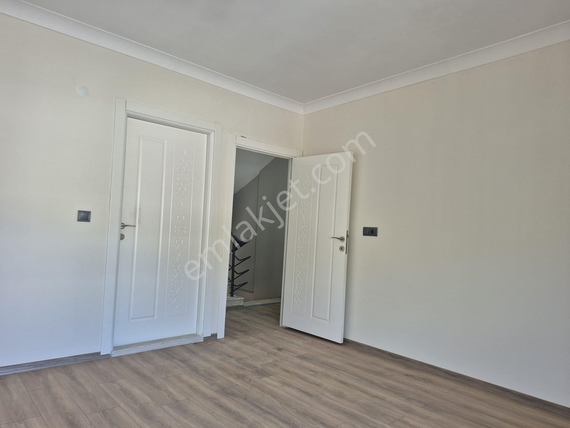 Golden Globy, Edremit Güre'de Körfez Ve Deniz Manzaralı Satılık 4+1 Tripleks İkiz Villa - Görsel 21