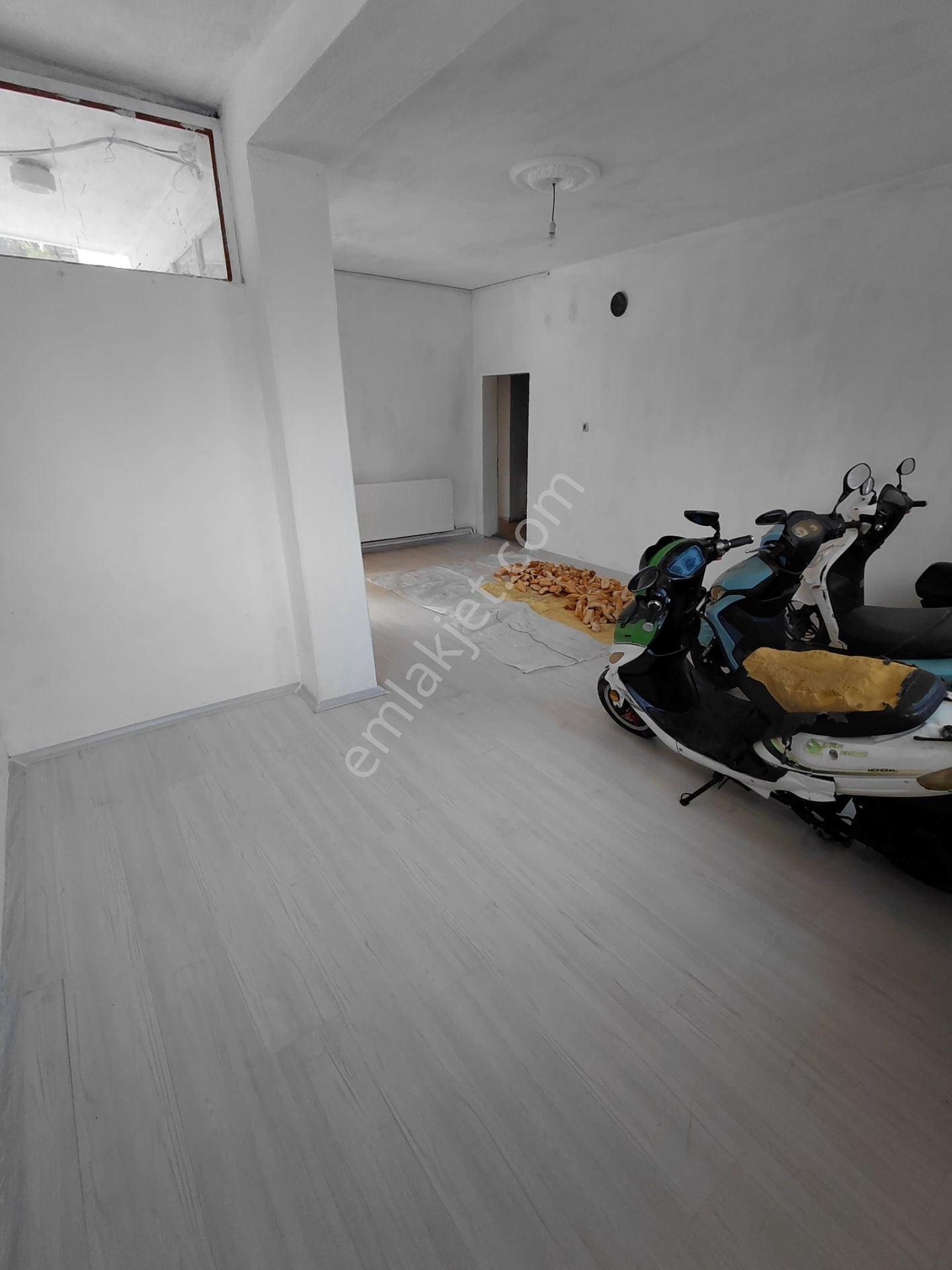 Isparta Merkez Binbirevler Mahallesinde Kiralık 2 Adet Daire - Görsel 30