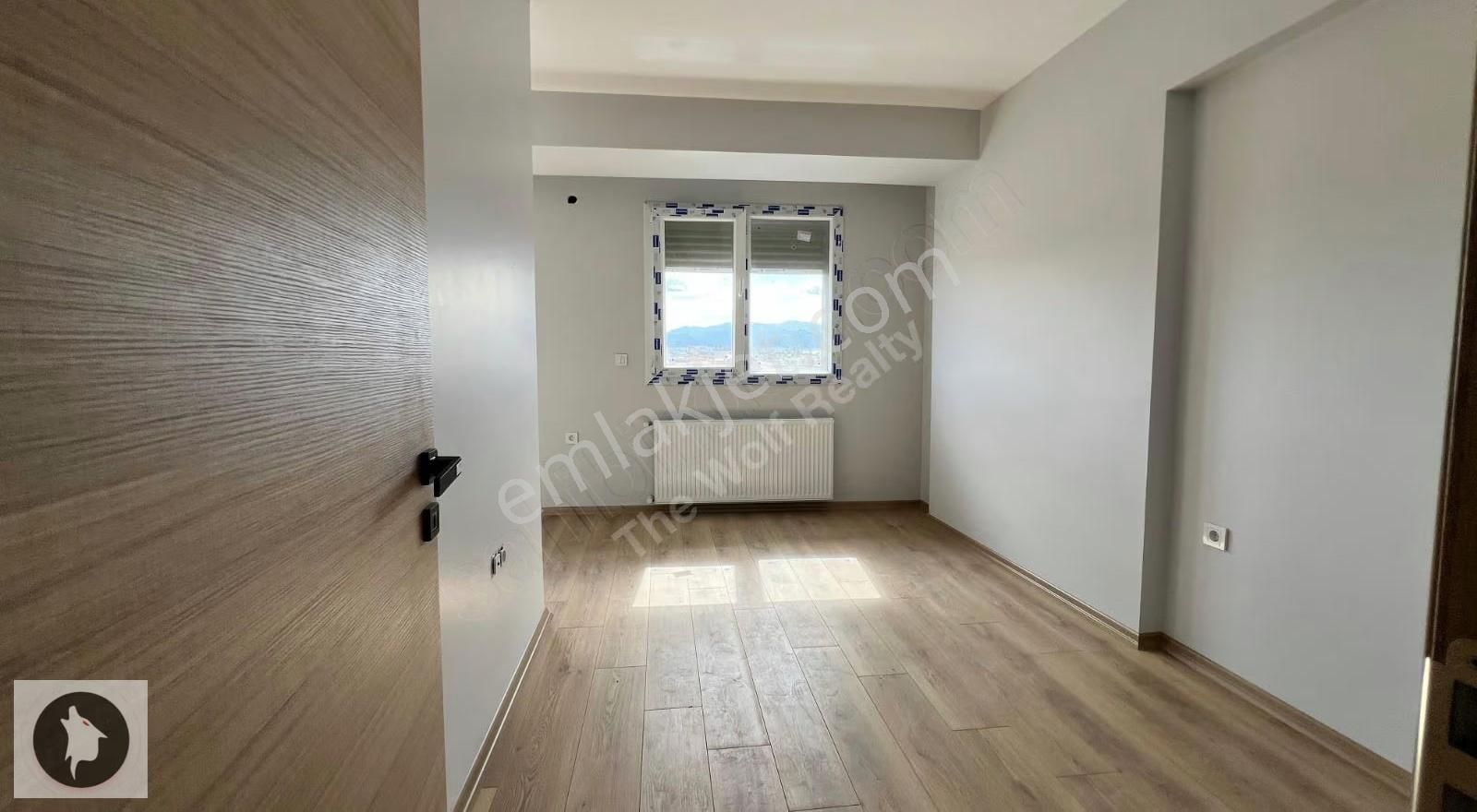 Karşıyakada Satılık Daire 4+1 Dubleks 2 Bağımsız Bölüm Lüks - Görsel 19