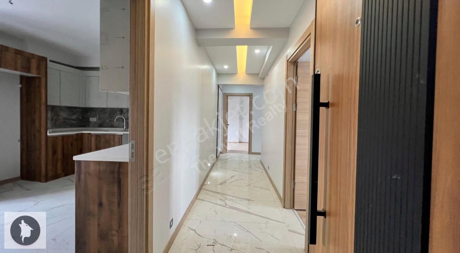 Karşıyakada Satılık Daire 4+1 Dubleks 2 Bağımsız Bölüm Lüks - Görsel 28