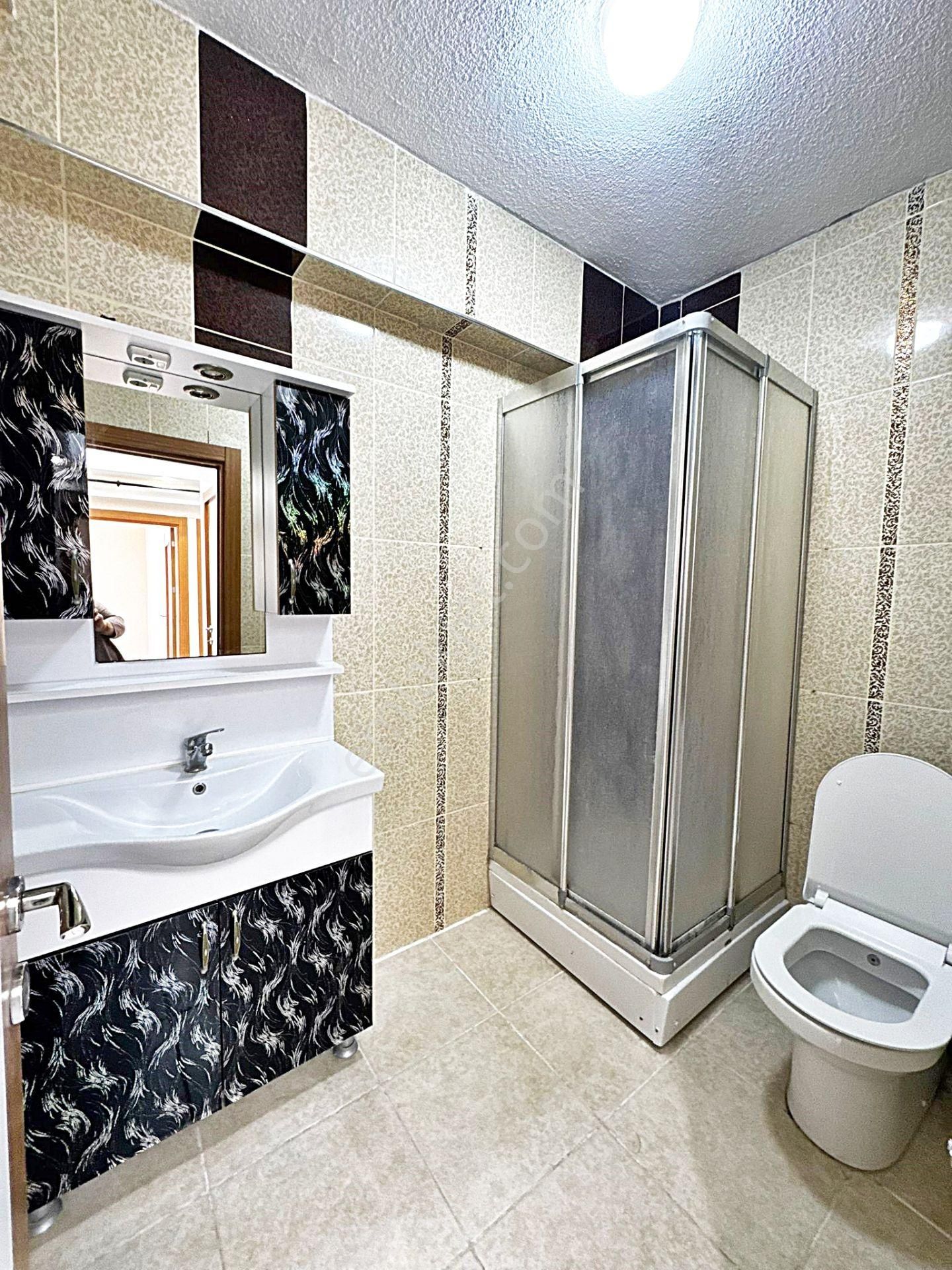 Metrobüse Çok Yakın 2+1 Ferah Temiz Yeni Sorunsuz Satılık Daire - Görsel 14