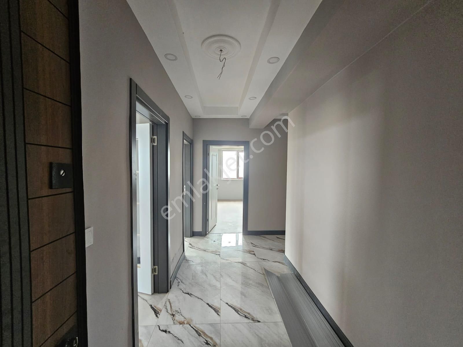 Remax Şehir 2'den Çiftlikköy Bayraktepe Satılık 3+1 Daire - Görsel 6