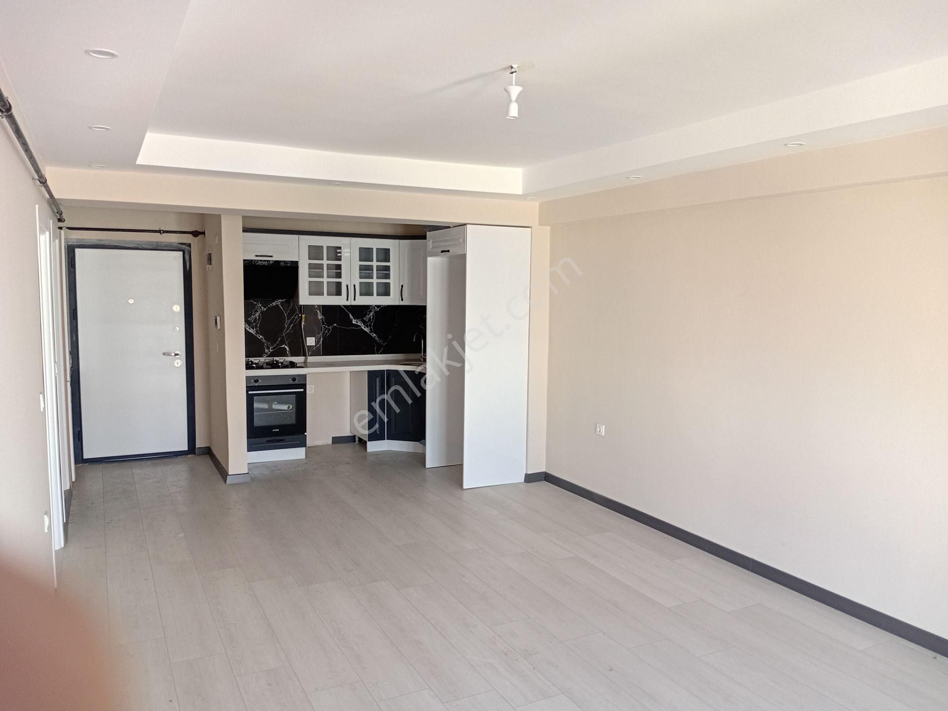 Kapaklı Organize Emlak'tan İsmetpaş Mh. Aylan Sk. No 2'de 1+1 Kiralık Daire - Görsel 11