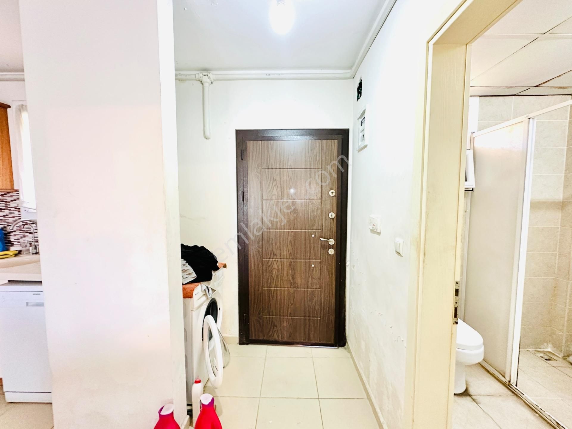 Değirmendere Mah. Sanayi Civarı Havuzlu Sitede 1+1 Daire Satılık - Görsel 3