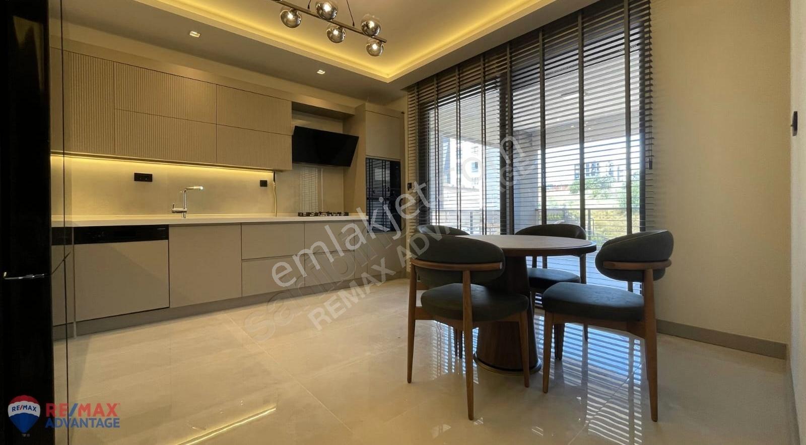 Remax Advantage'den Balat Doğanköy'de Satılık Lüks 3+1 Daire - Görsel 22
