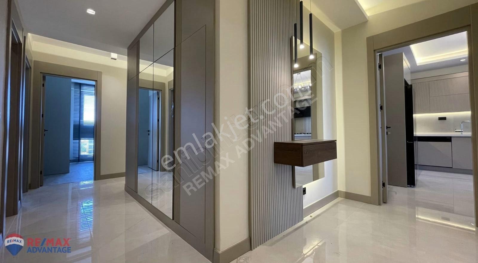 Remax Advantage'den Balat Doğanköy'de Satılık Lüks 3+1 Daire - Görsel 14