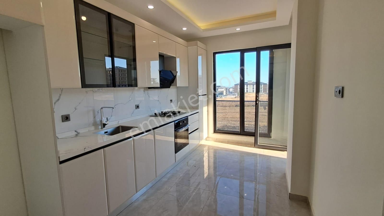 Ekşioğlu'ndan Tekirdağ Süleymanpaşa Atatürk Mahallesi 3+1 Satılık Daire - Görsel 18