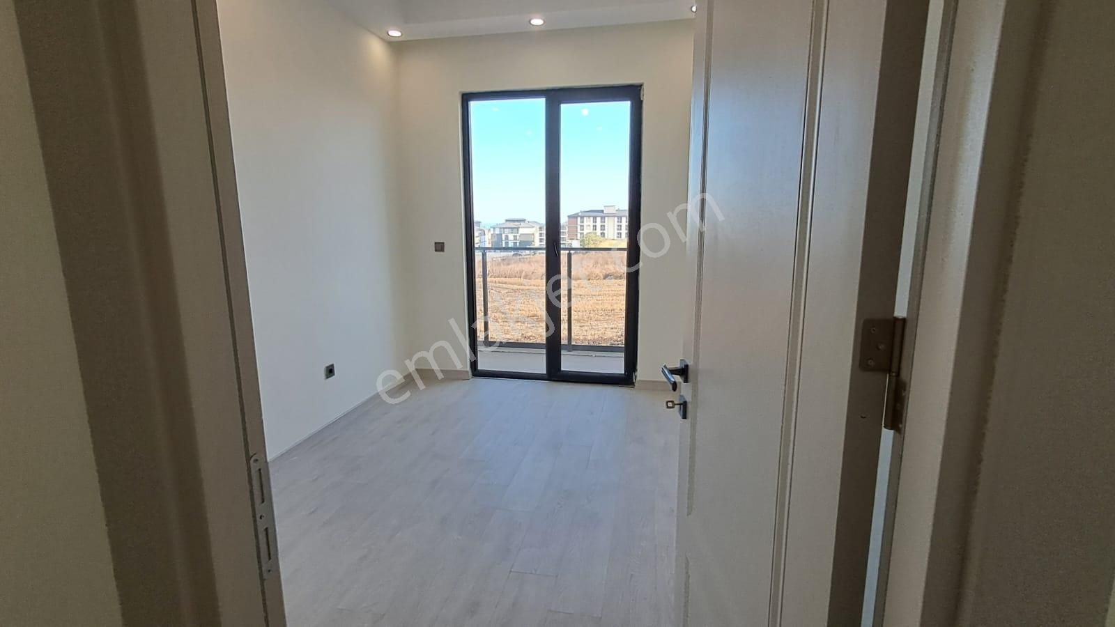 Ekşioğlu'ndan Tekirdağ Süleymanpaşa Atatürk Mahallesi 3+1 Satılık Daire - Görsel 5