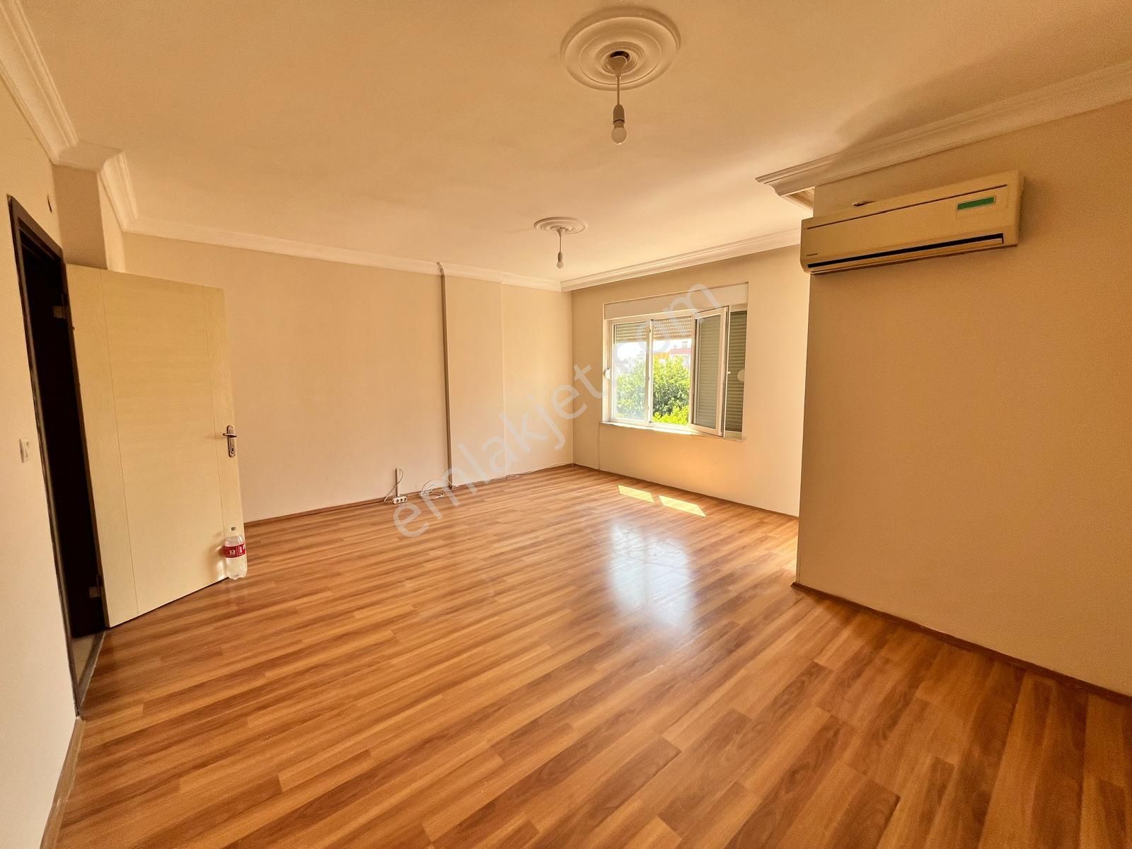 Asansörlü Ayrı Mutfaklı Doğalgaz Kapıda 3 Balkon 2 Wc - Görsel 3