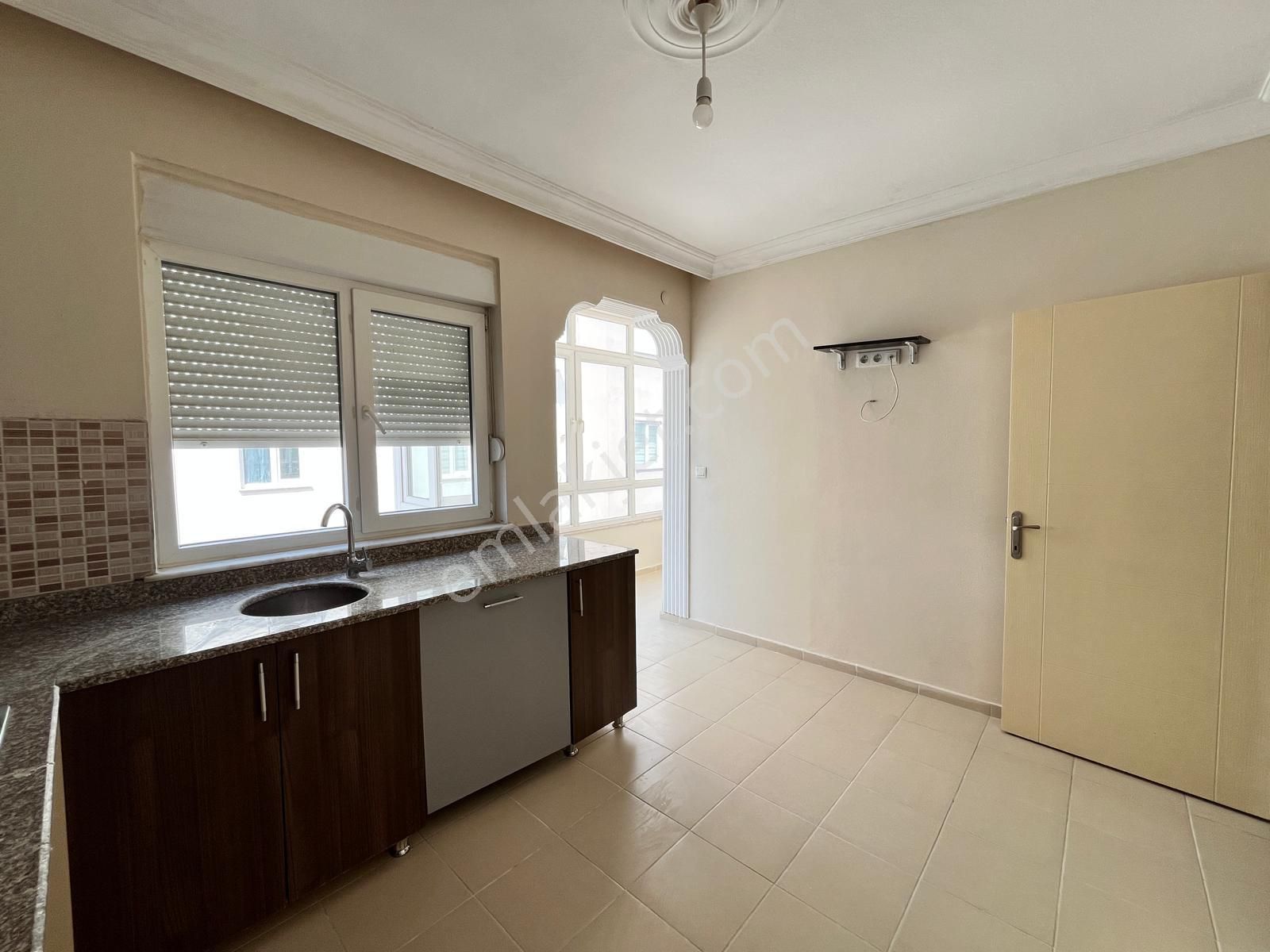 Asansörlü Ayrı Mutfaklı Doğalgaz Kapıda 3 Balkon 2 Wc - Görsel 12