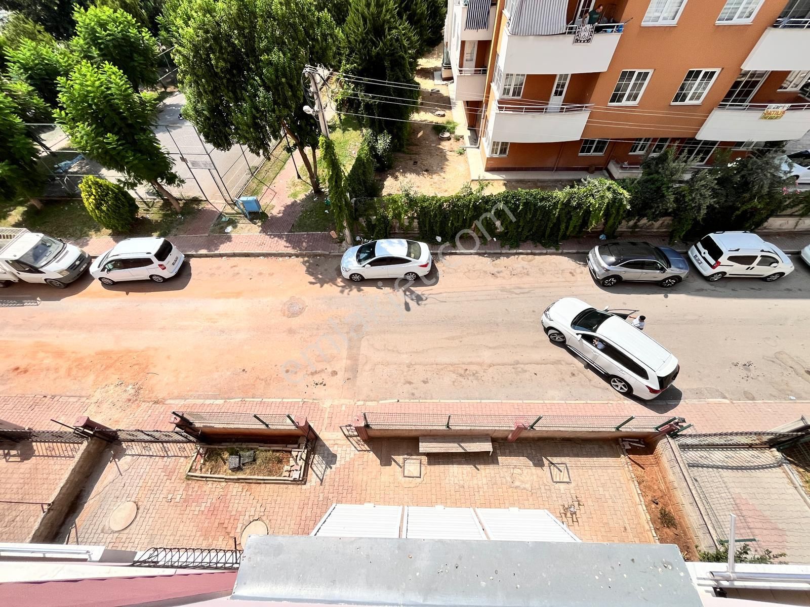 Asansörlü Ayrı Mutfaklı Doğalgaz Kapıda 3 Balkon 2 Wc - Görsel 26