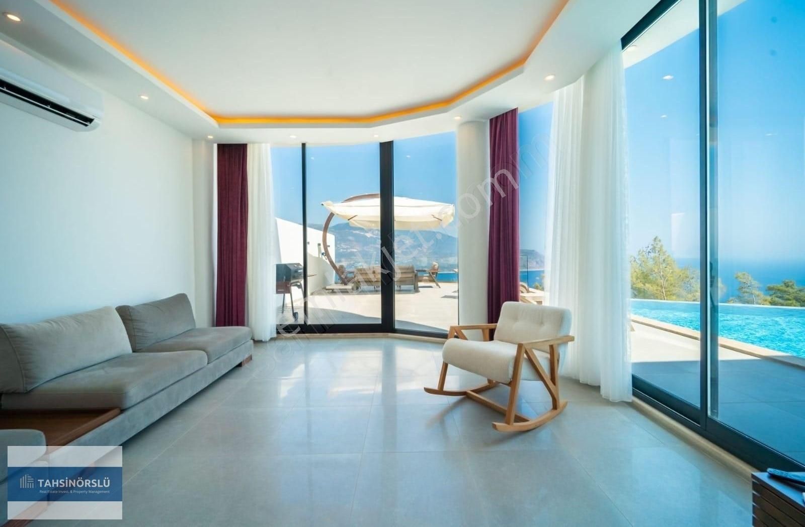 Kalkan Yeşilköy'de Fırnaz Koyu'nun Eşsiz Manzarasında 6+2 Villa - Görsel 33