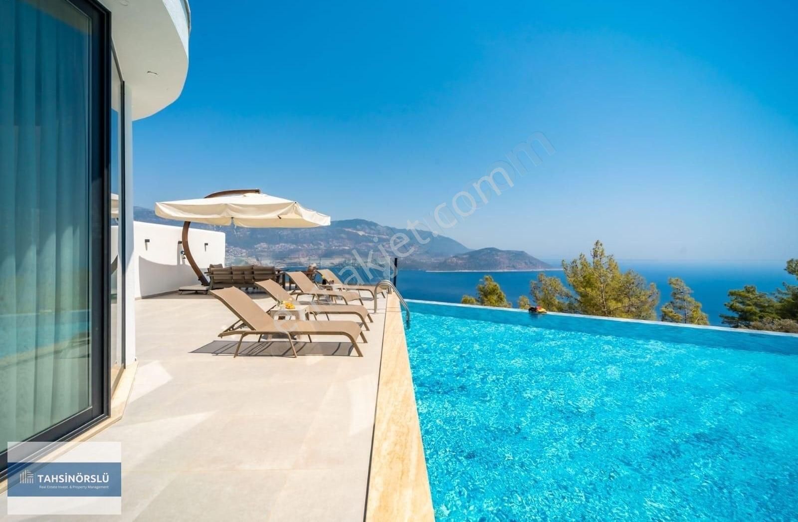 Kalkan Yeşilköy'de Fırnaz Koyu'nun Eşsiz Manzarasında 6+2 Villa - Görsel 3