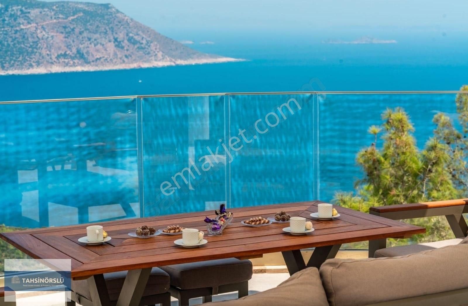 Kalkan Yeşilköy'de Fırnaz Koyu'nun Eşsiz Manzarasında 6+2 Villa - Görsel 22