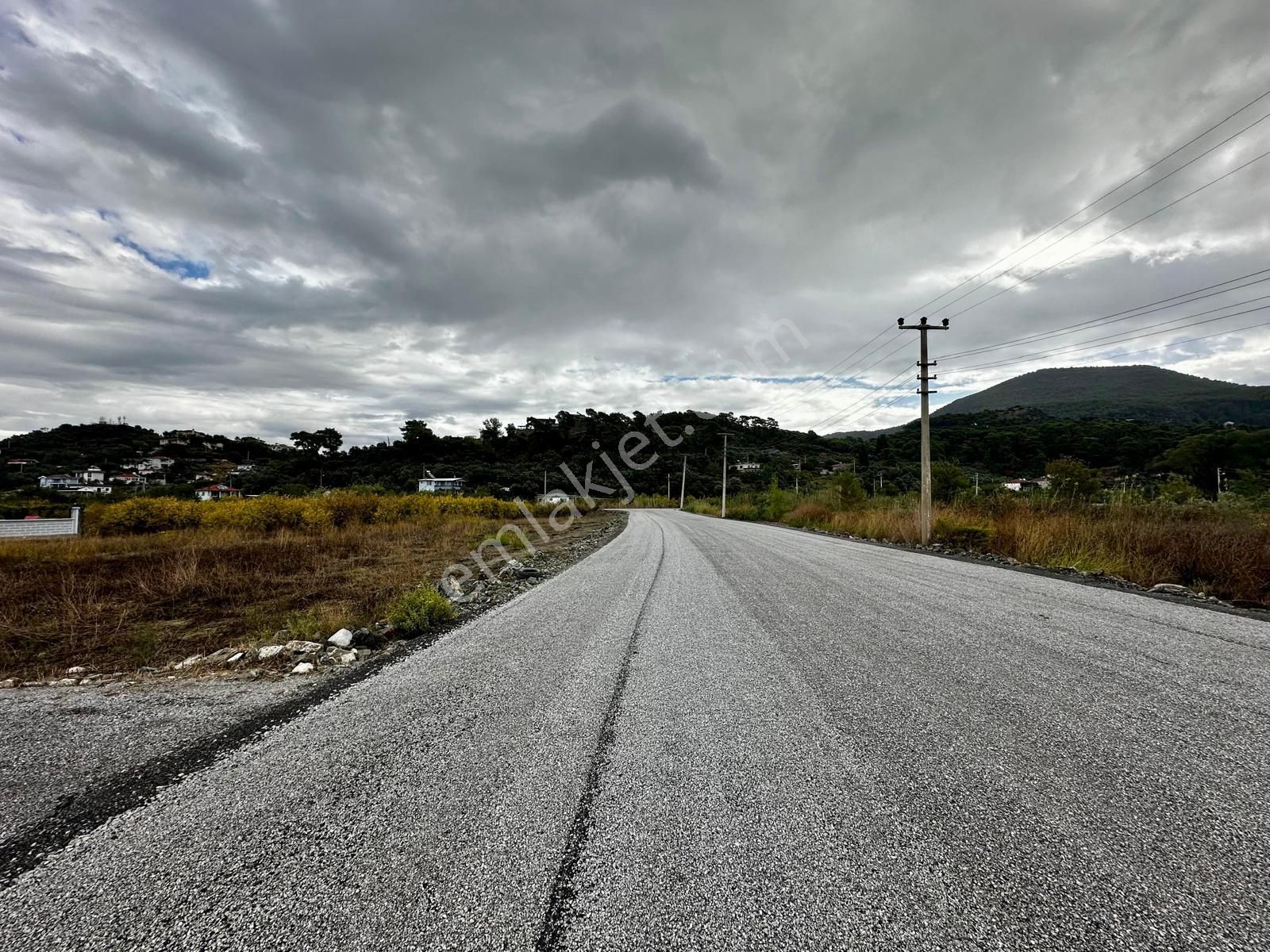 🌿dalaman Şerefler'de Mahallesinde 455m2 %20 3 Kat Ticari Arsa - Görsel 3