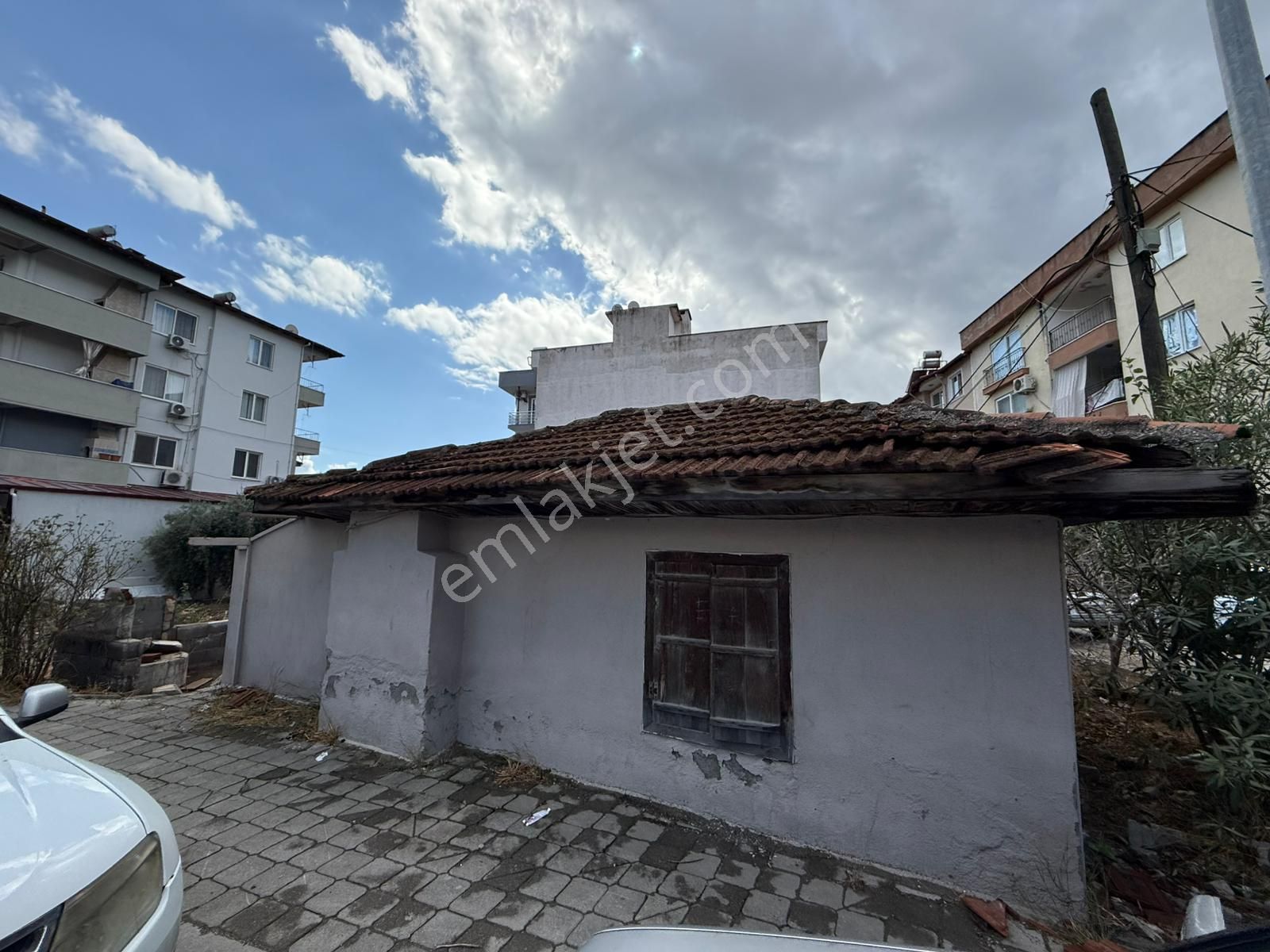 Ortacada Süper Konumda 252 M2 Dükkan + 3 Kat İmarlı Arsa Satılık. - Görsel 3