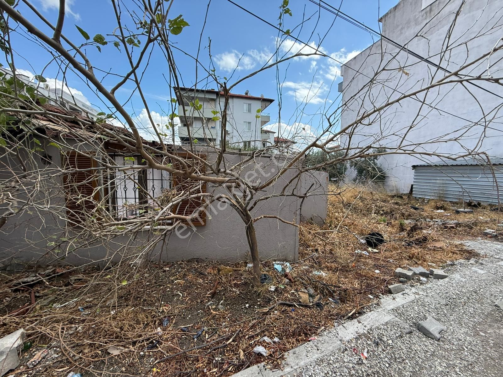 Ortacada Süper Konumda 252 M2 Dükkan + 3 Kat İmarlı Arsa Satılık. - Görsel 2