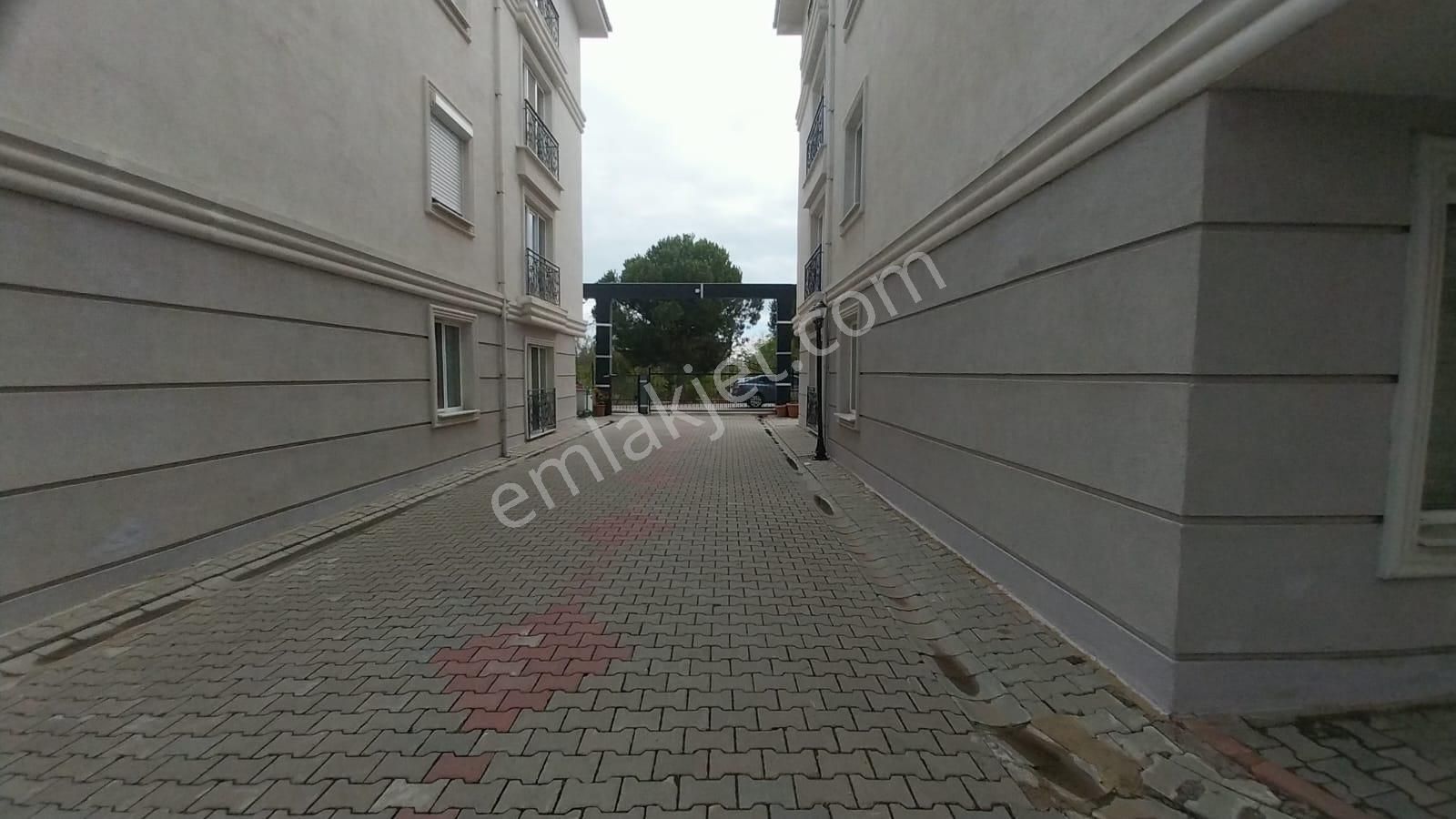 Ekşioğlu 'ndan Tekirdağ Süleymanpaşa Zafer Mah Havuzlu Satılık 1+1 Daire - Görsel 25