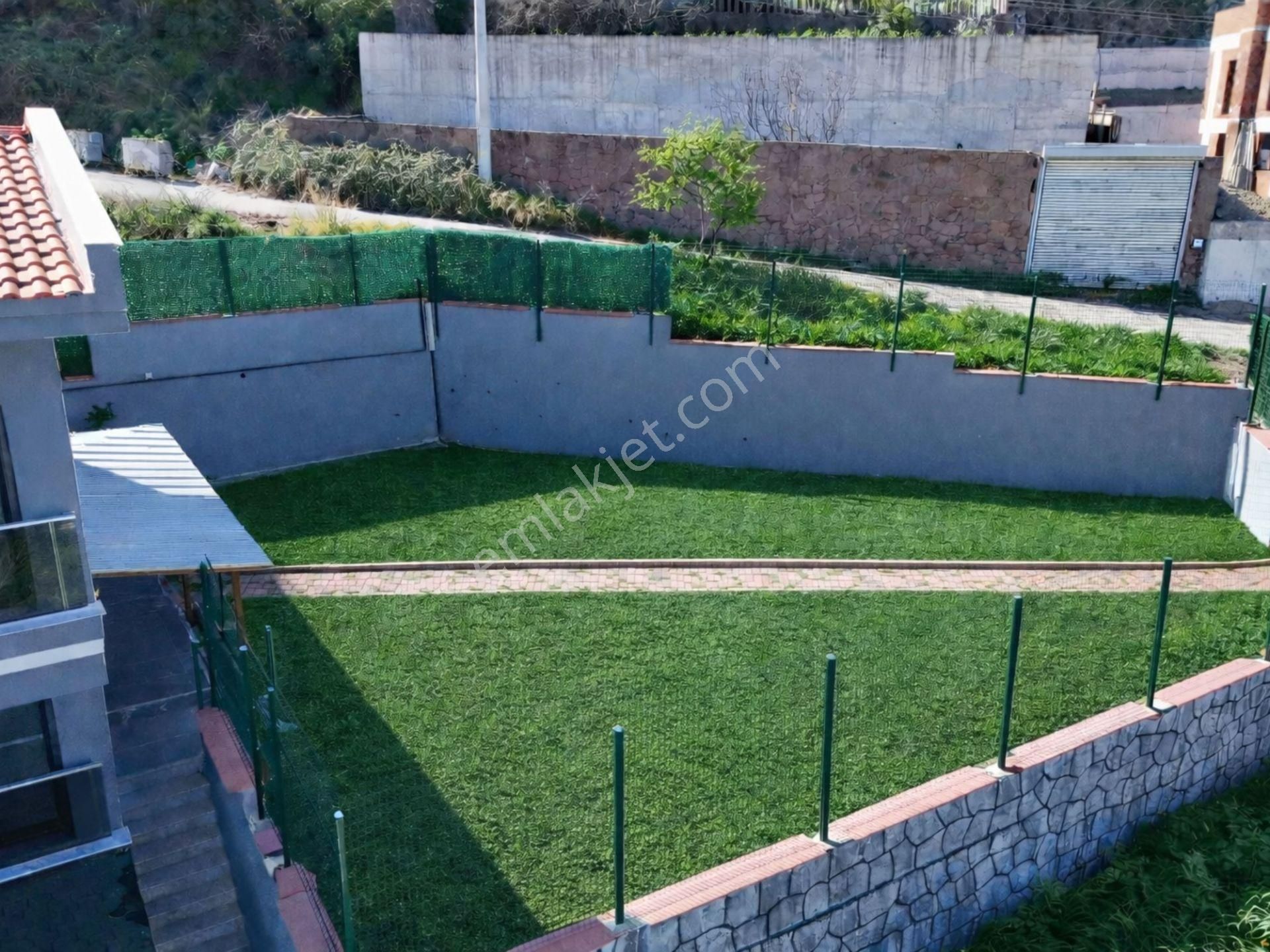 Yeni Foça 358m2 Arsa Payı, Deniz Manzaralı, 7 Yaş Satılık Villa - Görsel 5